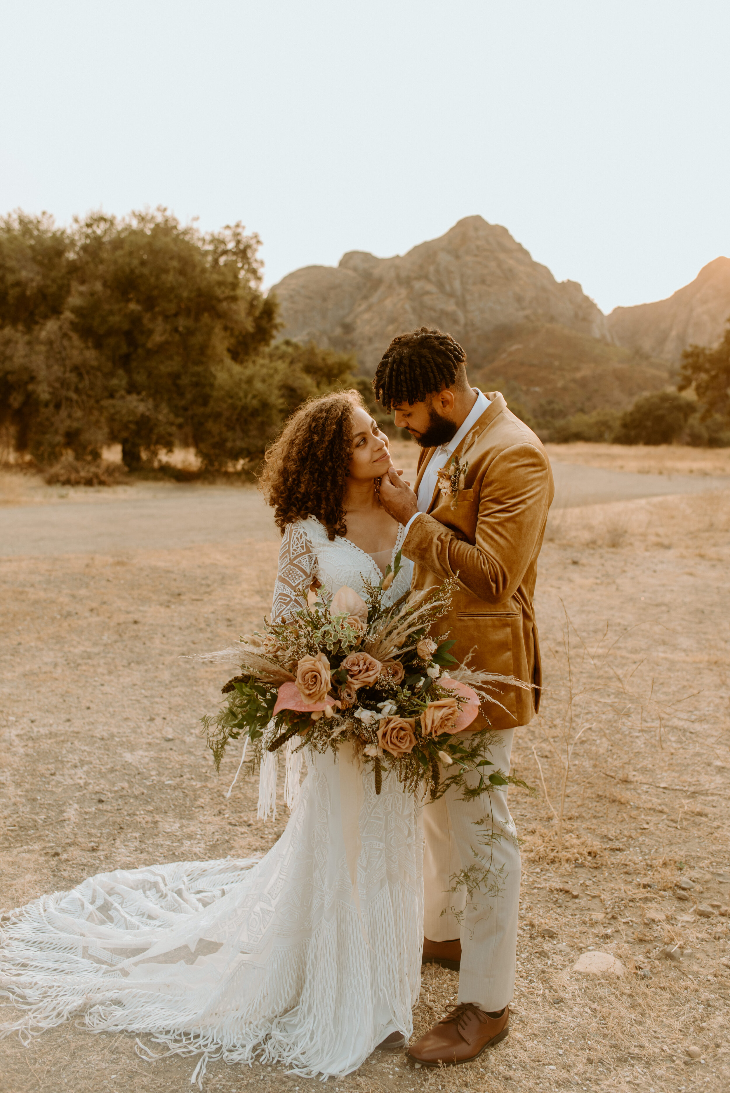 Malibu mountain elopement | Malibu elopement photographer | Malibu Creek State Park | Boho elopement | eloping in Los Angeles Mountains 