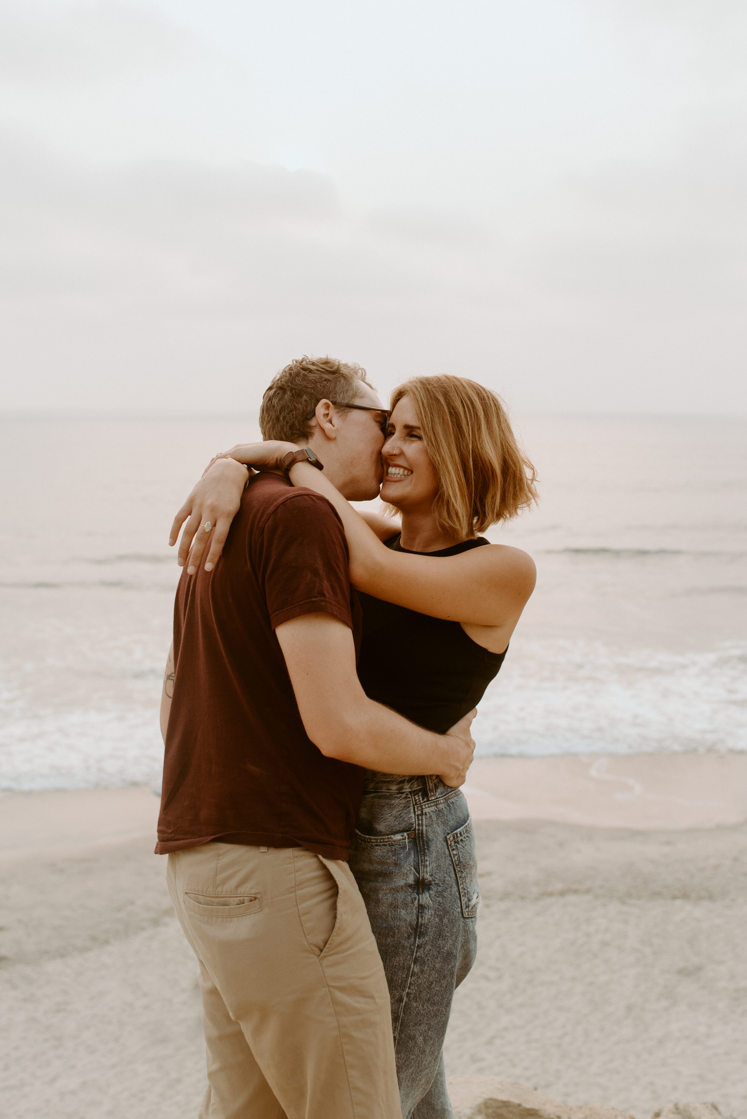 Torrey Pines Couples Photos | San Diego Beach Engagement Session 