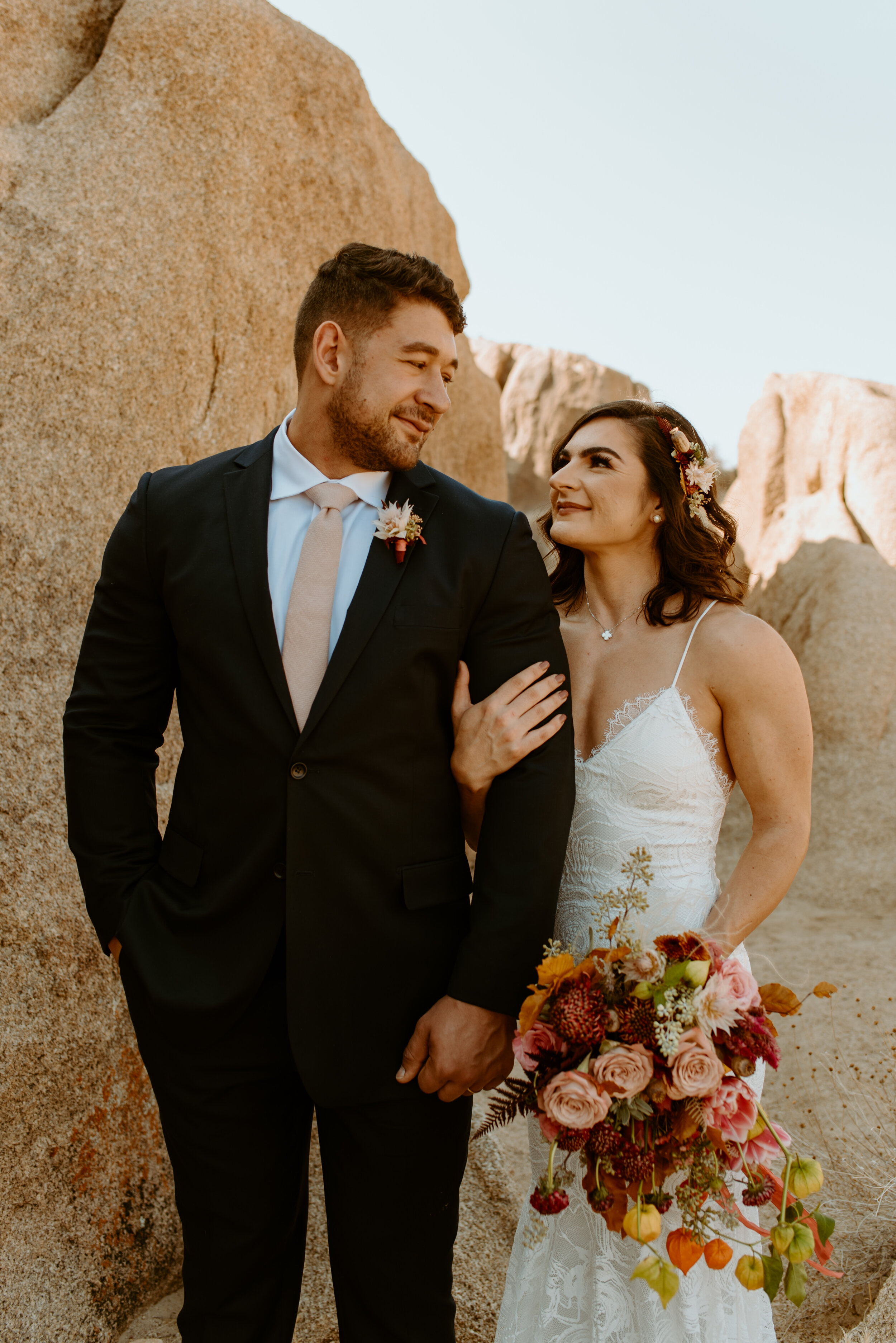 Laid-back Joshua Tree elopement | Boho bride in Grace Loves Lace dress | Joshua Tree elopement photographer | adventurous desert elopement | best place to elope in california