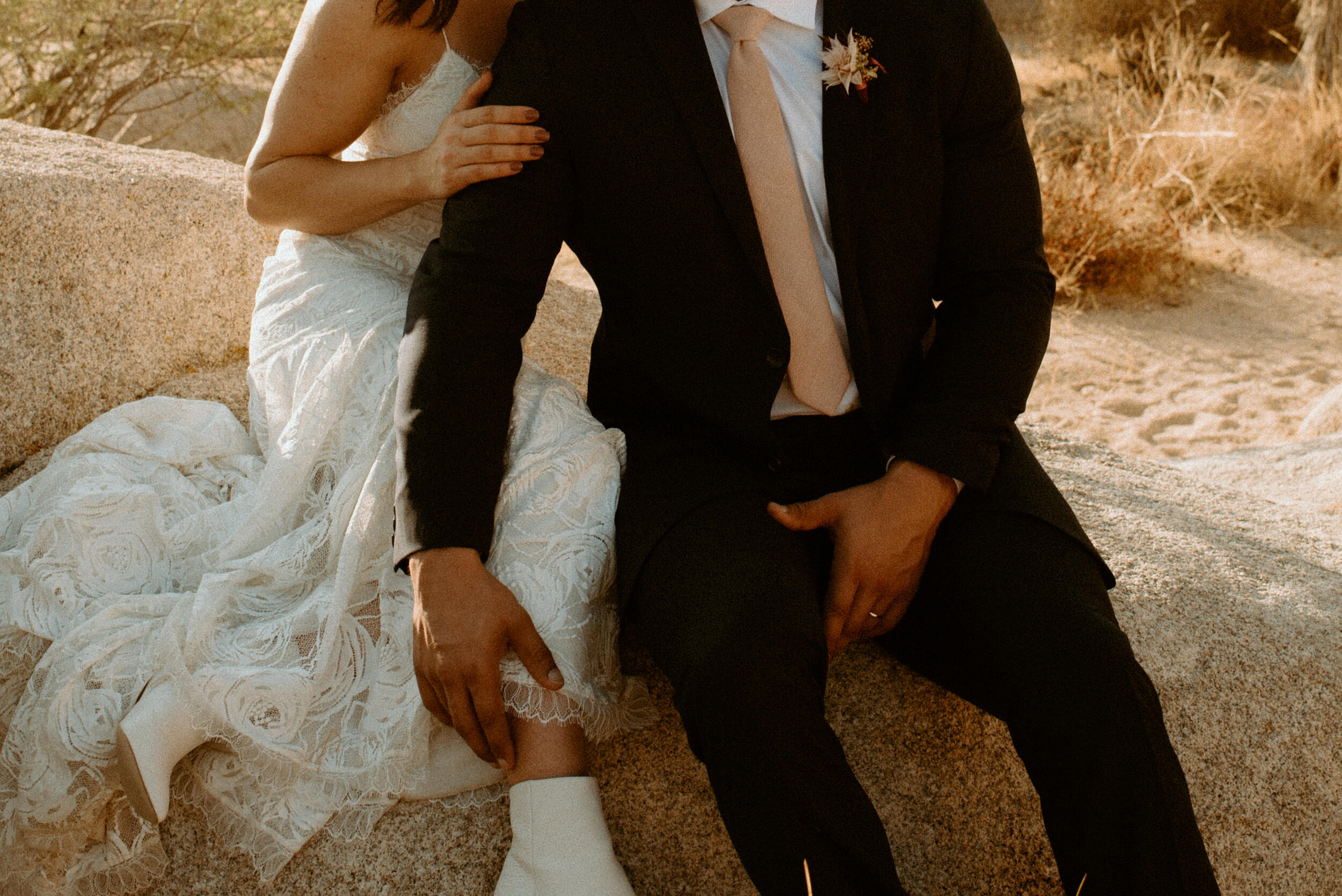 Laid-back Joshua Tree elopement | Boho bride in Grace Loves Lace dress | Joshua Tree elopement photographer | adventurous desert elopement | best place to elope in california