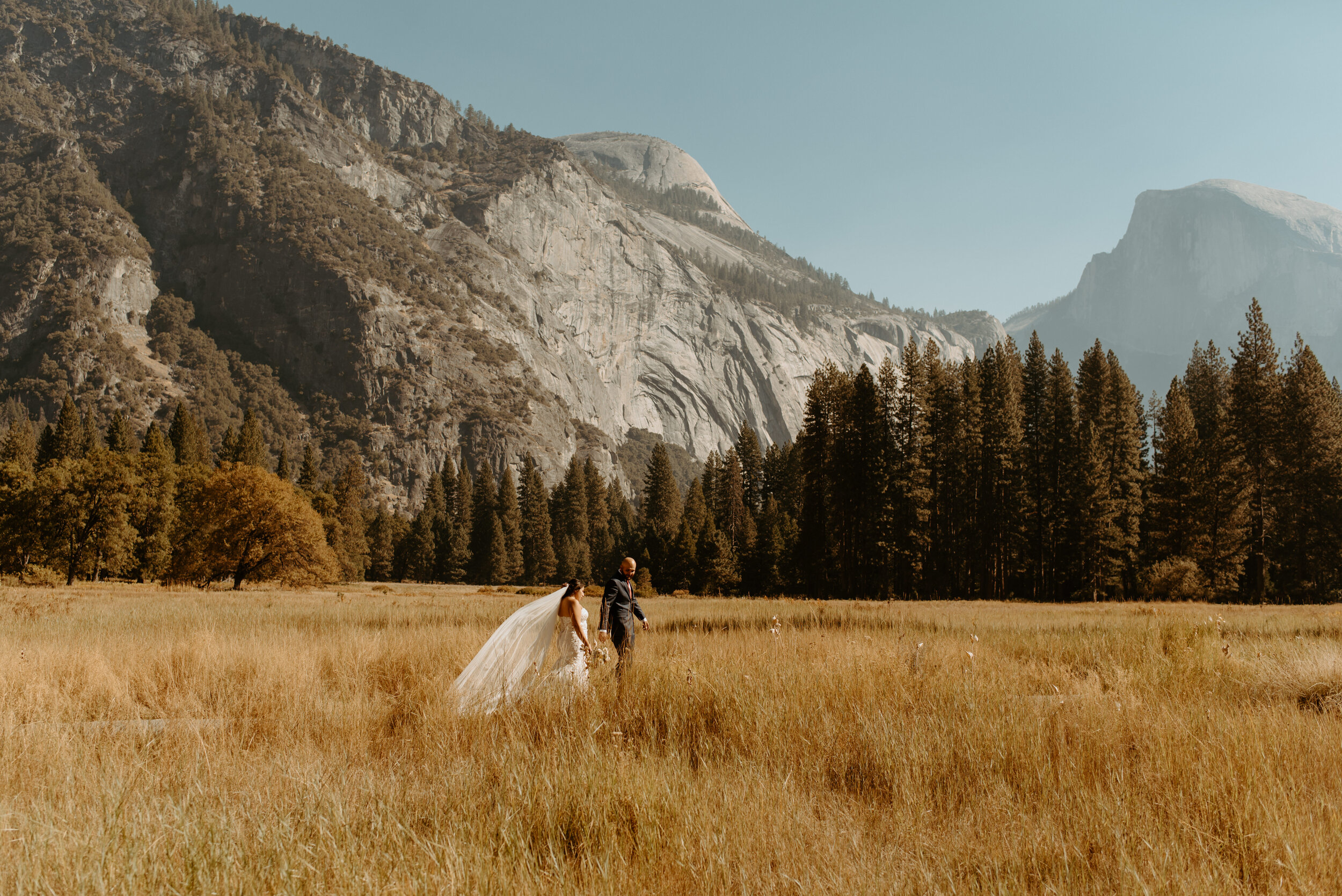 Glacier Point Elopement | Yosemite National Park Elopement and Wedding Photographer | Sunrise adventure elopement | California Elopement Photographer | Yosemite Meadows