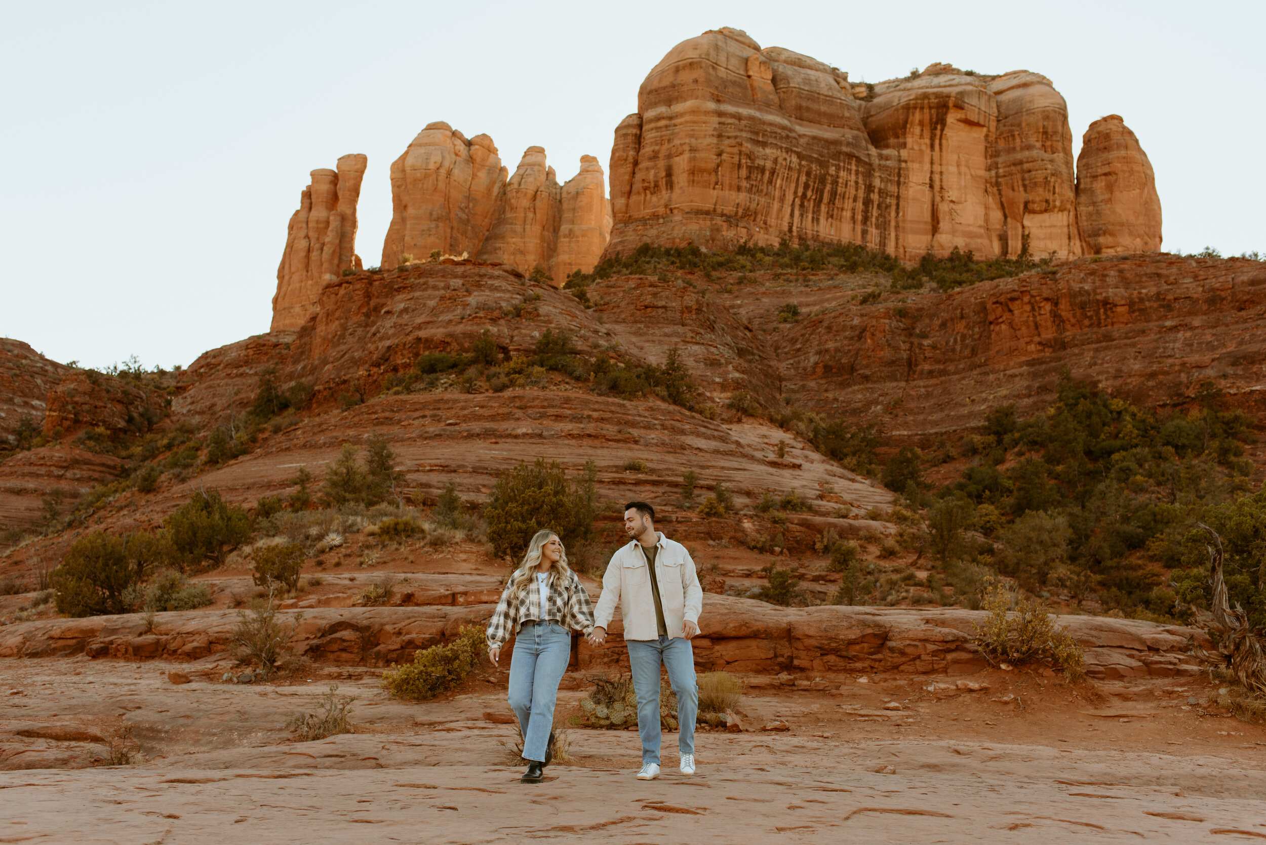 Cathedral Rock Engagement Session | Sedona couples photos | Sedona, Arizona red rock engagement photos | Arizona elopement photographer 