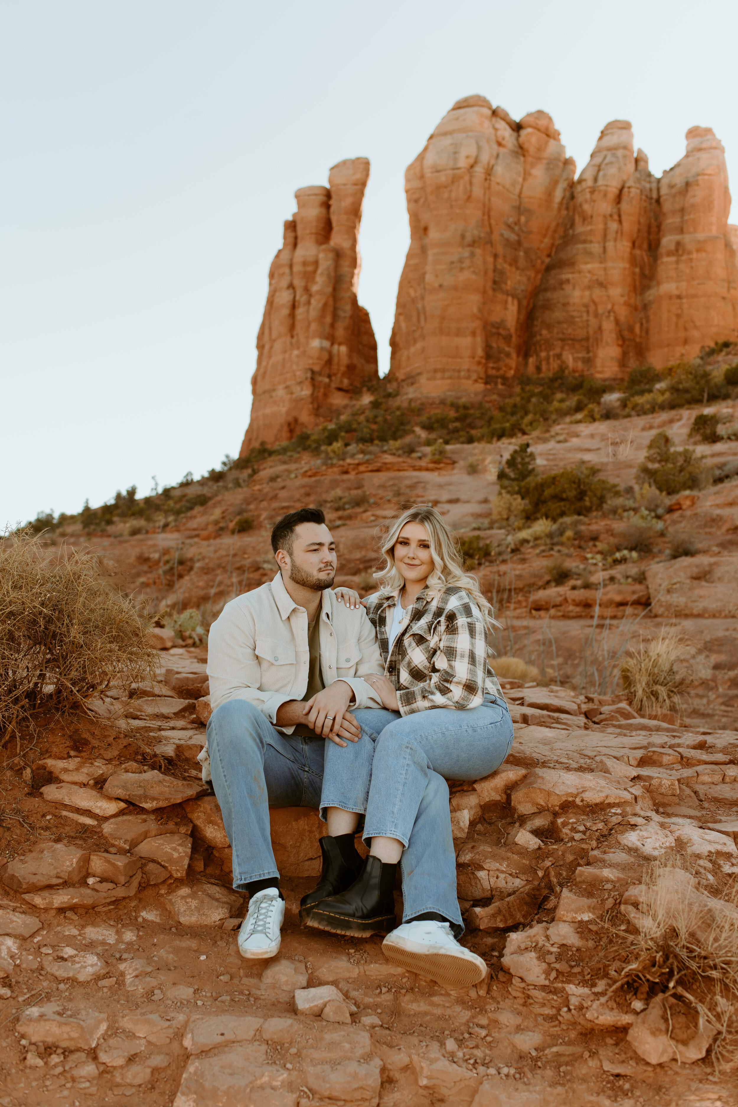 Cathedral Rock Engagement Session | Sedona couples photos | Sedona, Arizona red rock engagement photos | Arizona elopement photographer 