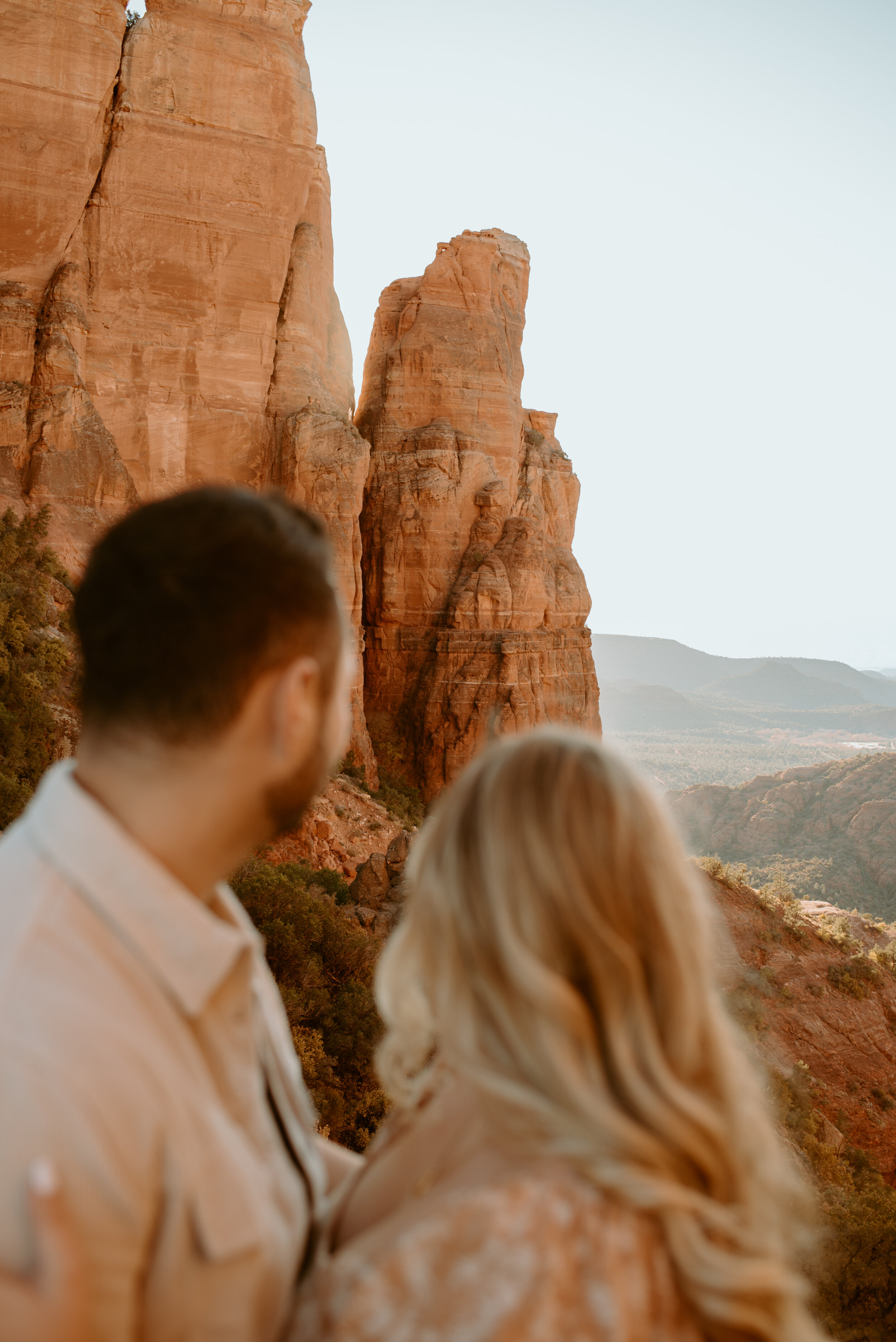 Cathedral Rock Engagement Session | Sedona couples photos | Sedona, Arizona red rock engagement photos | Arizona elopement photographer 