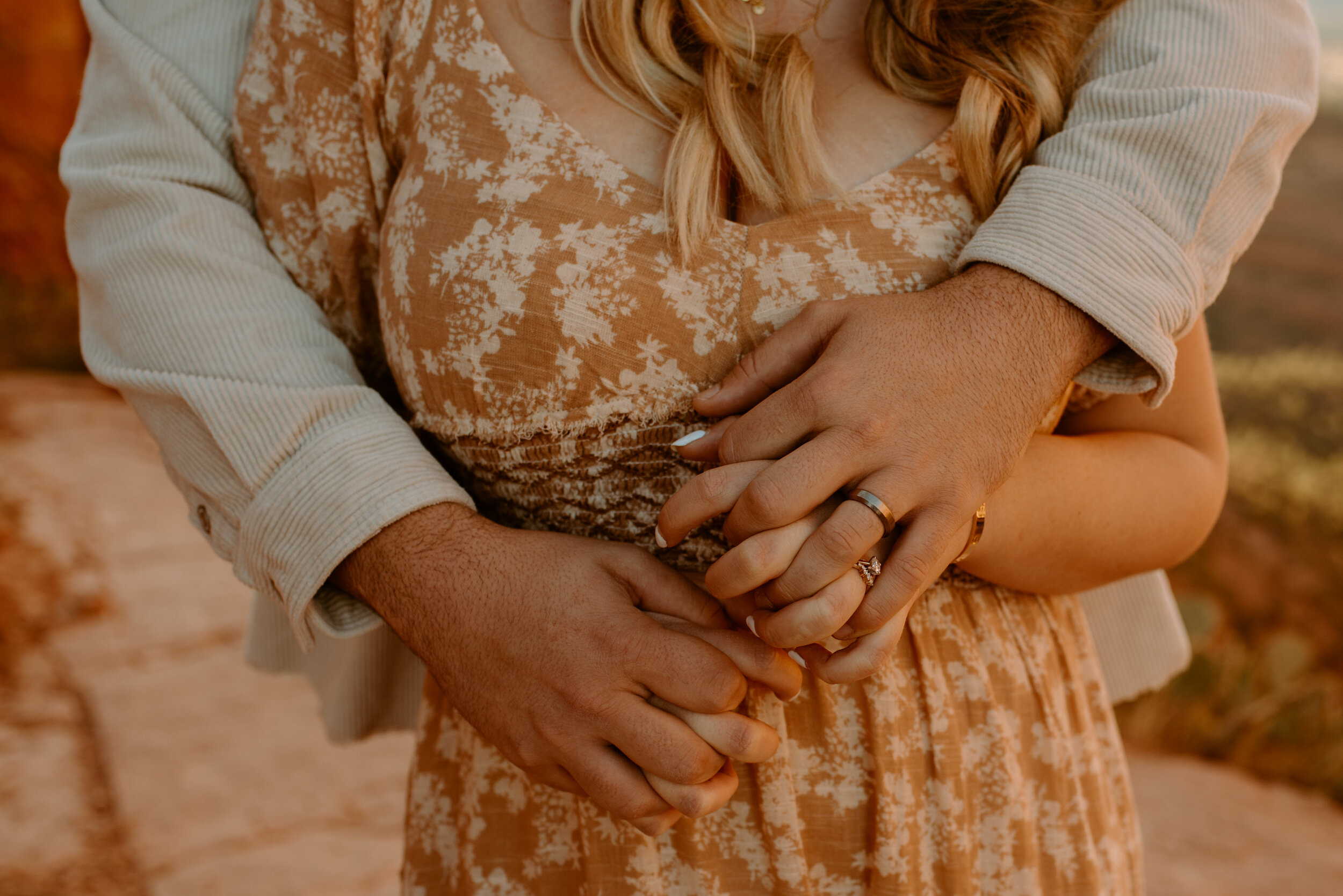 Cathedral Rock Engagement Session | Sedona couples photos | Sedona, Arizona red rock engagement photos | Arizona elopement photographer 