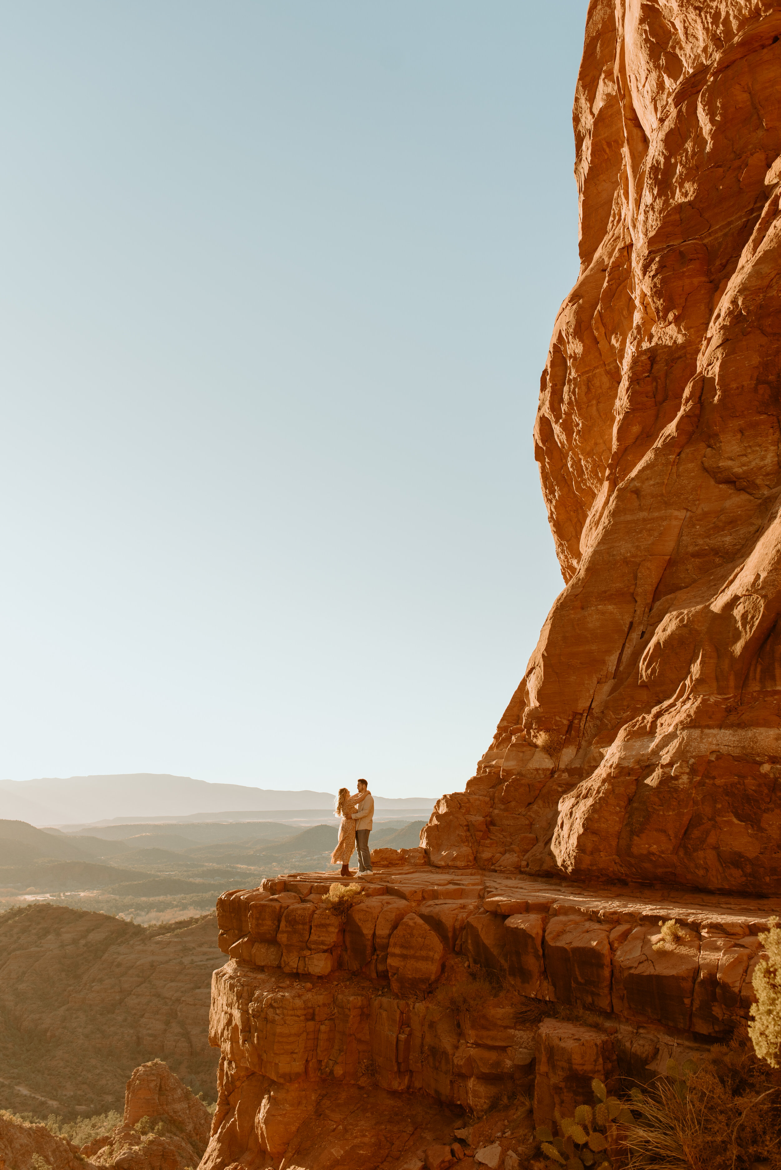 Cathedral Rock Engagement Session | Sedona couples photos | Sedona, Arizona red rock engagement photos | Arizona elopement photographer 