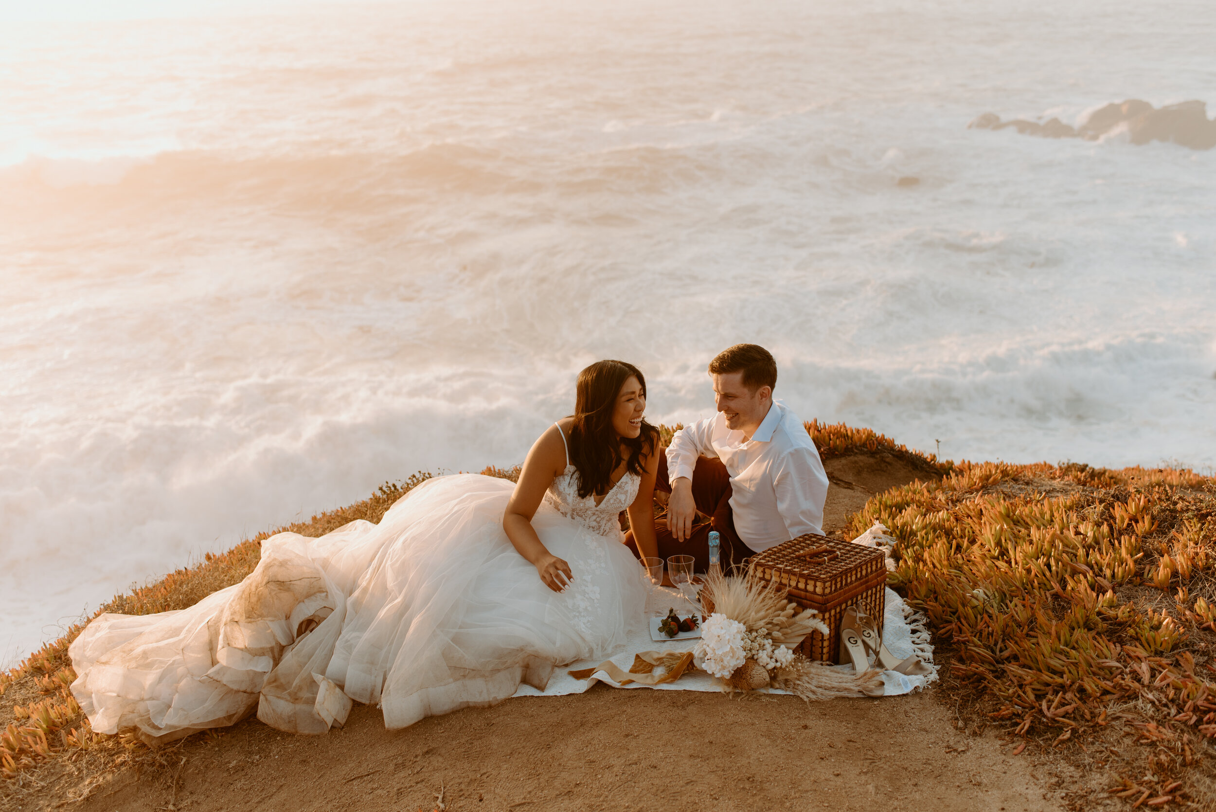 What does it mean to elope? | Elopement definition and meaning | California elopement photographer | Destination Elopement Photographer | Elopements vs Intimate Weddings