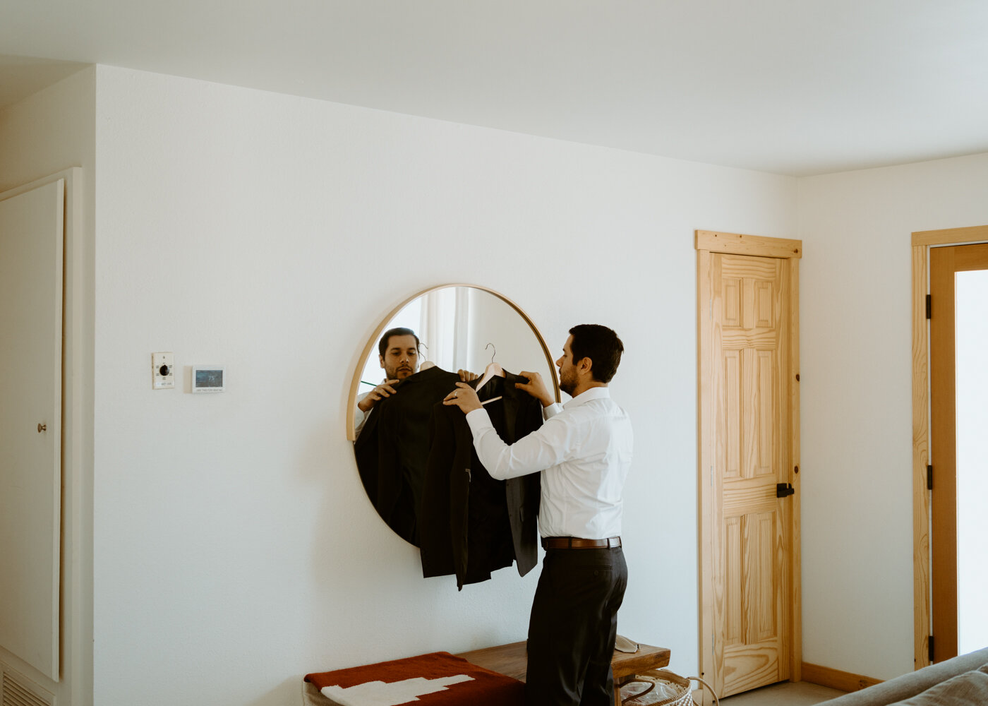 Joshua Tree Elopement | Getting Ready at Aesthetic Boho Airbnb | Sunset Vow Ceremony | Minimalist Stylish Couple 