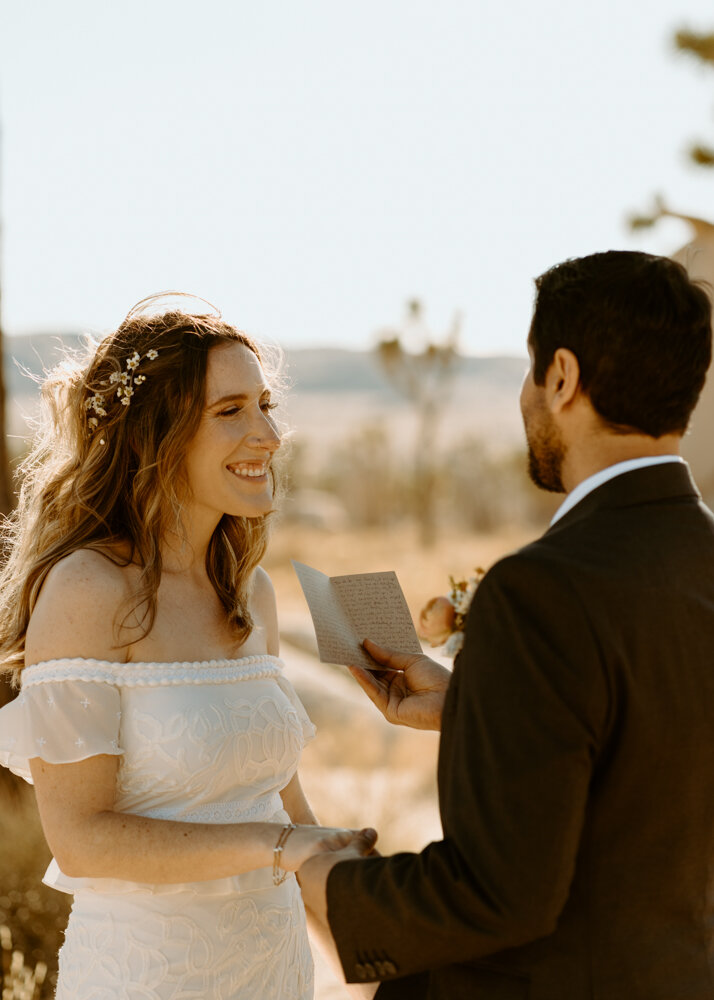 Joshua Tree Elopement | Getting Ready at Aesthetic Boho Airbnb | Sunset Vow Ceremony | Minimalist Stylish Couple 