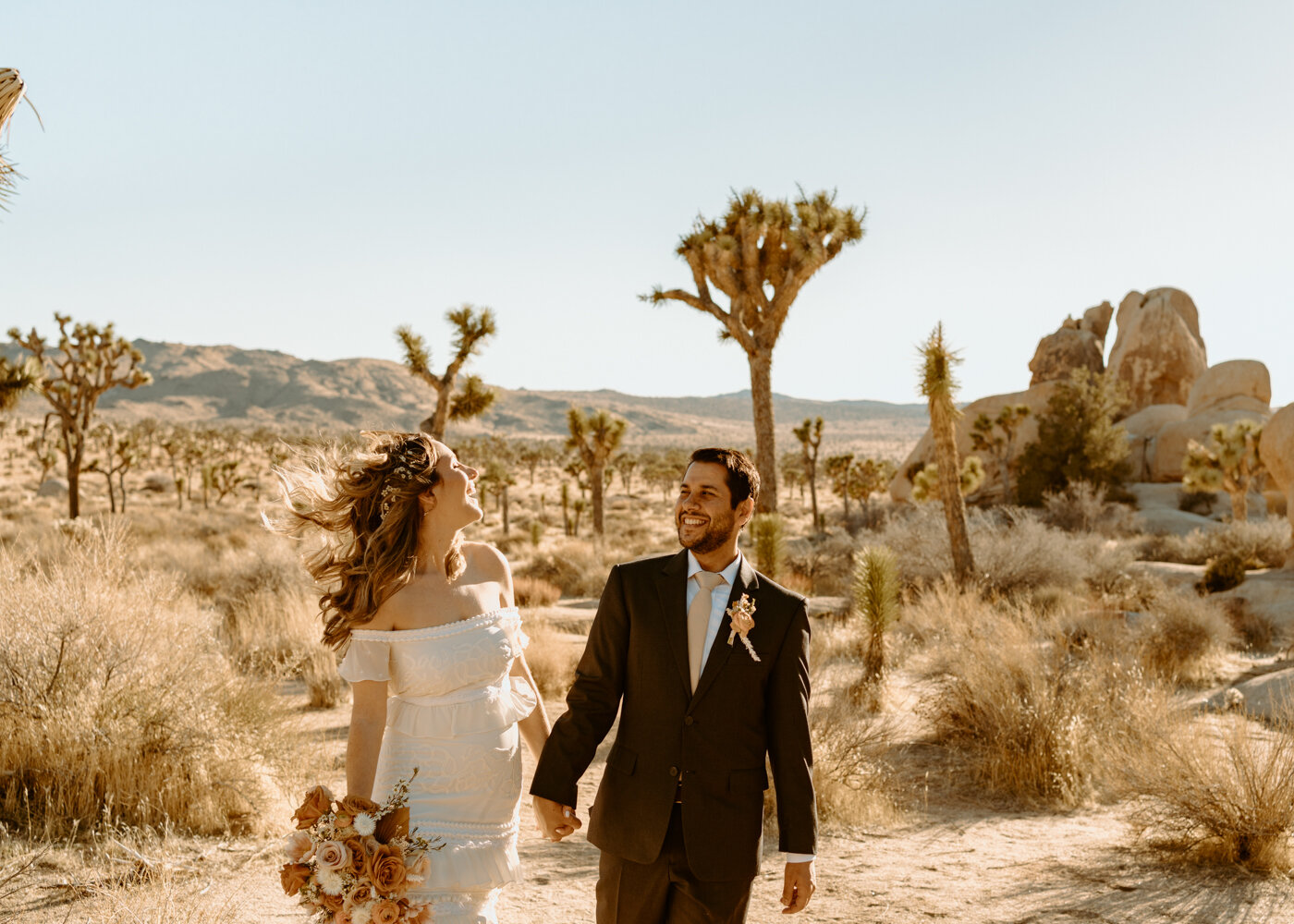 joshua-tree-elopement-110.jpg