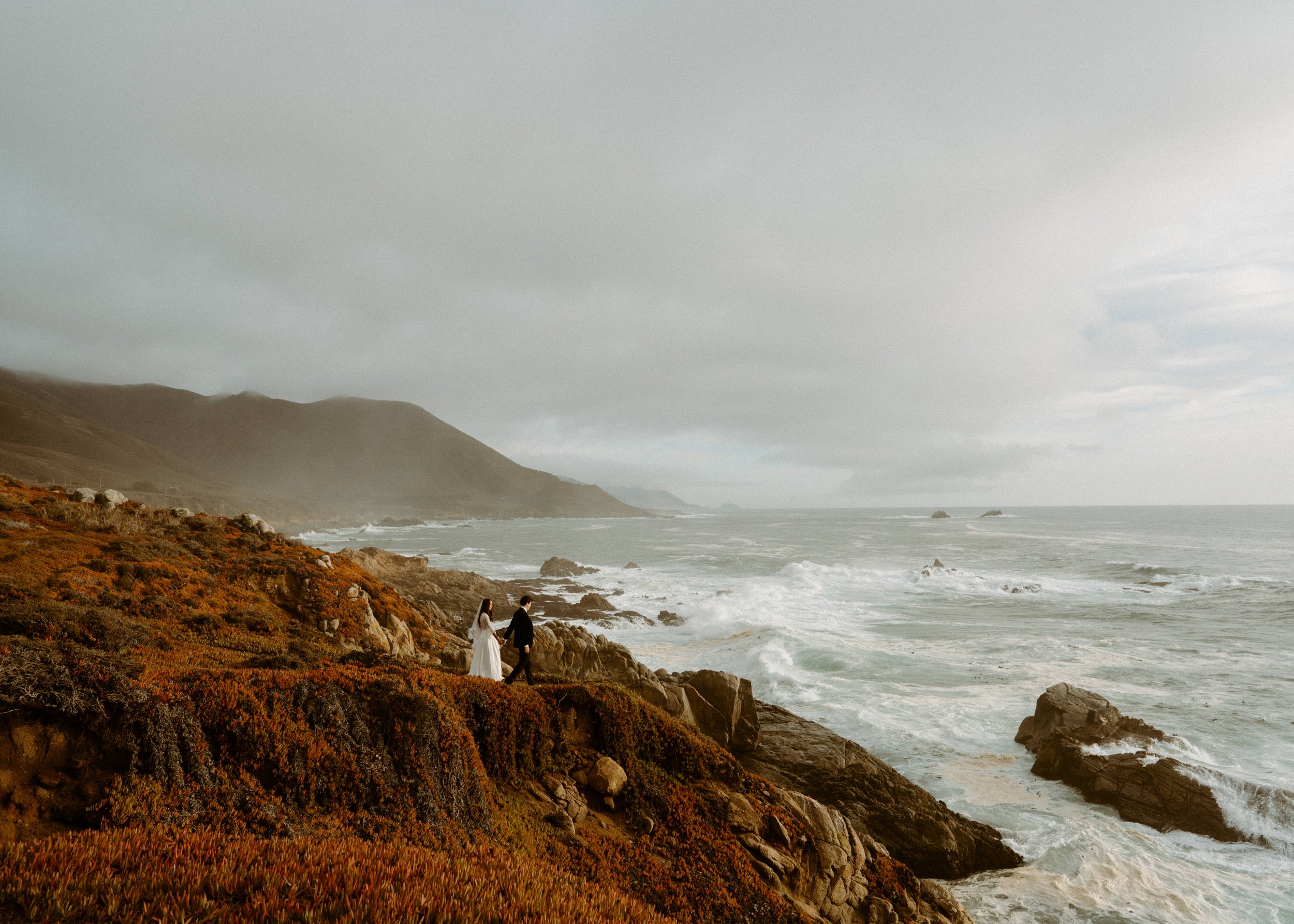 Vintage car elopement photos in Big Sur California | Nontraditional wedding photos | Big Sur elopement photographer | Bride and Groom with Tattoos