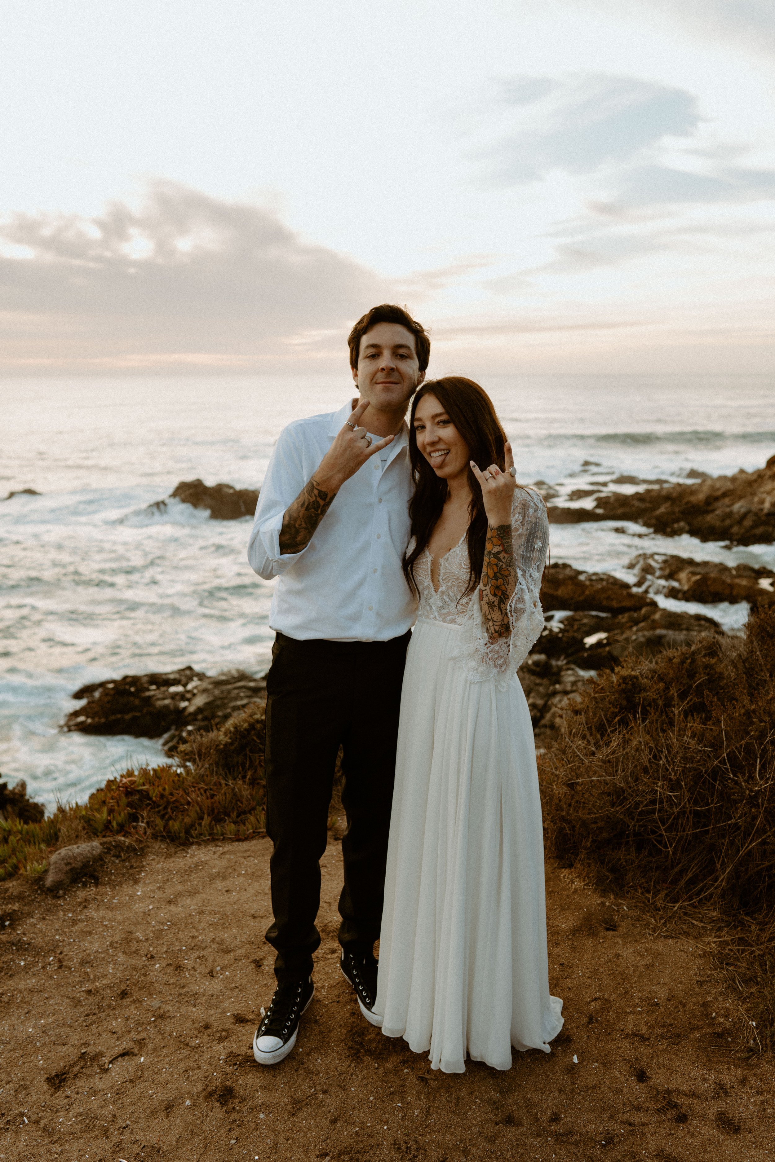 Vintage car elopement photos in Big Sur California | Nontraditional wedding photos | Big Sur elopement photographer | Bride and Groom with Tattoos