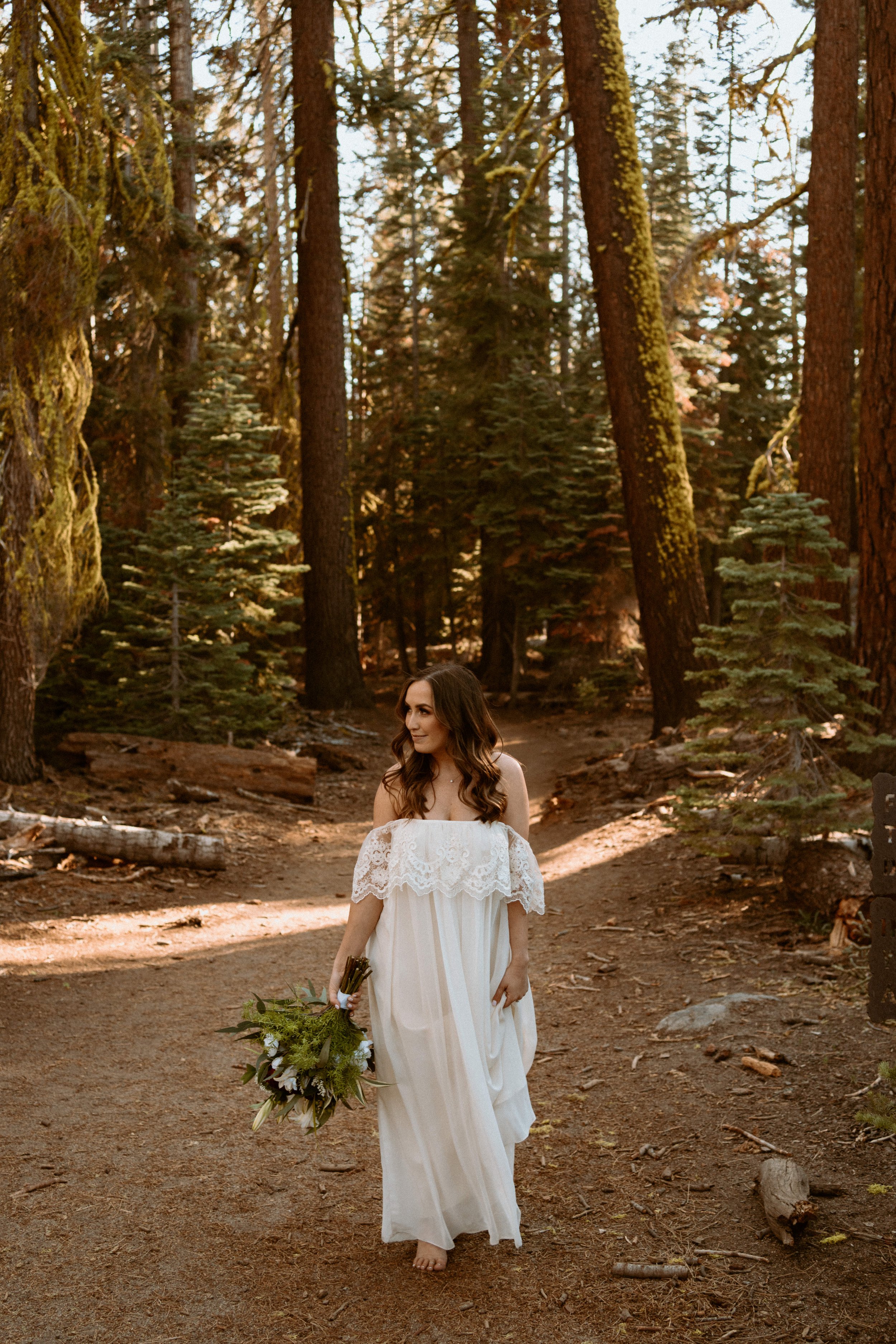 Taft Point elopement in Yosemite National Park | Adventure Elopement photographer | Yosemite, California 