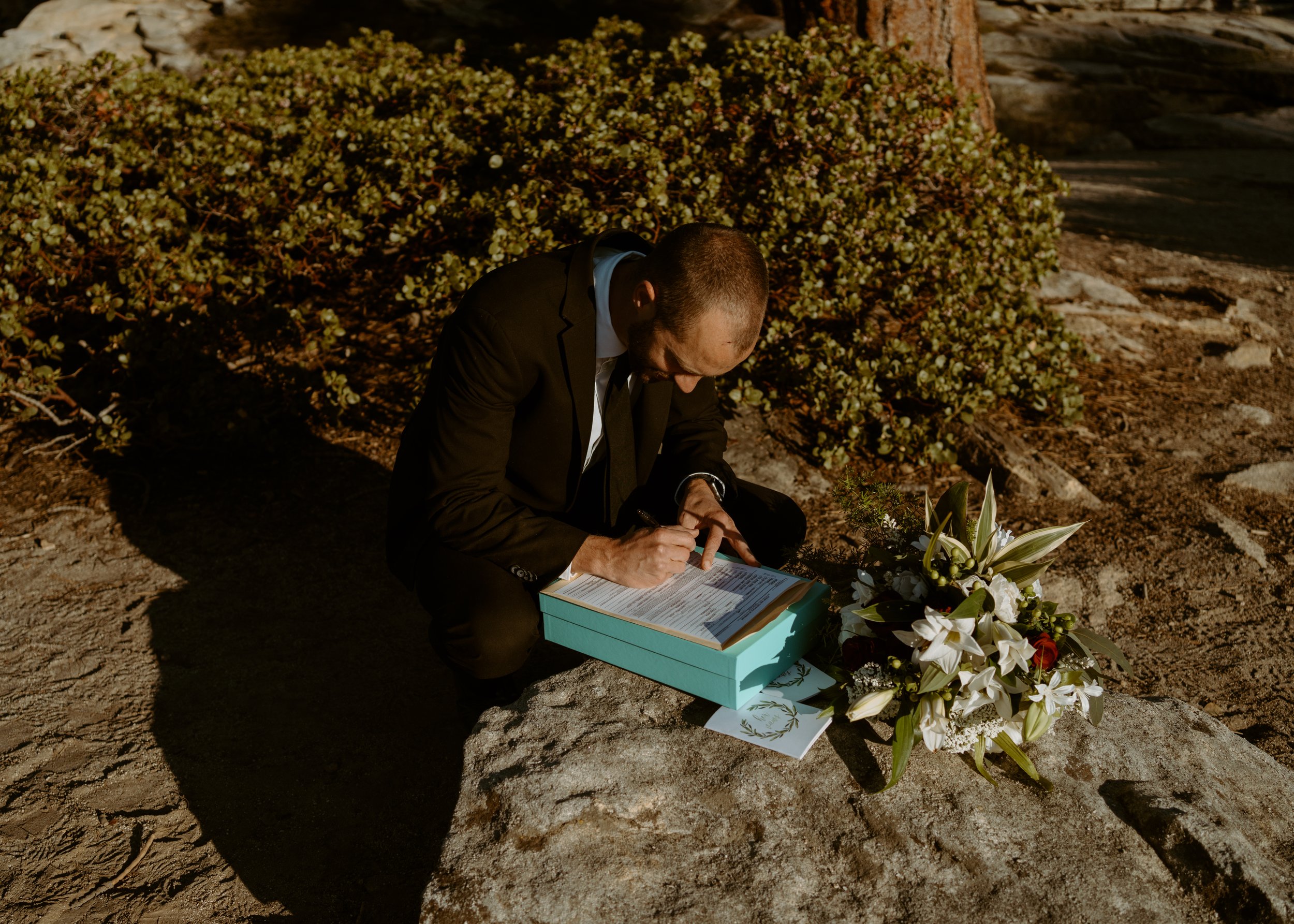 taft-point-yosemite-elopement-310.jpg