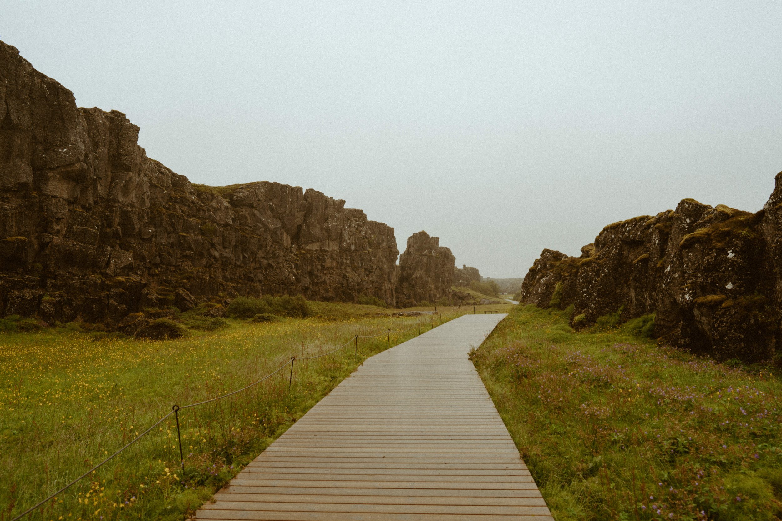 A week in Iceland - travel itinerary by an Iceland elopement photographer - Thingvellir National Park 