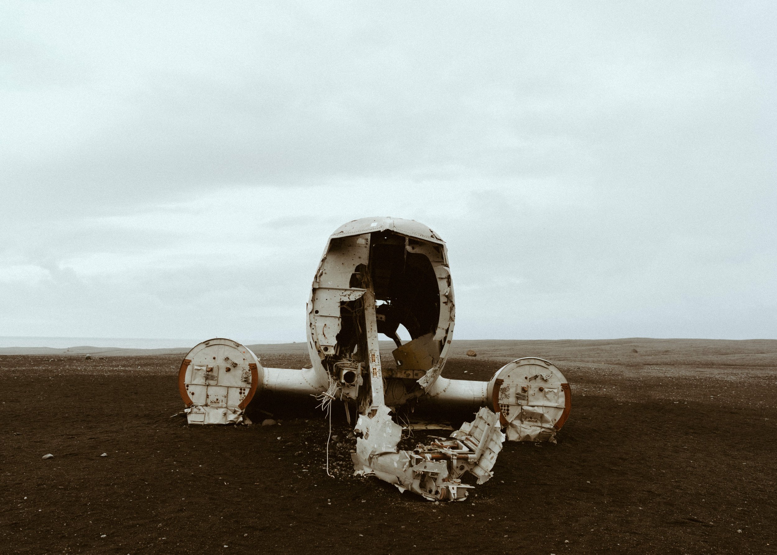 A week in Iceland - travel itinerary and guide by an Iceland elopement photographer - Sólheimasandur Plane Wreck hike