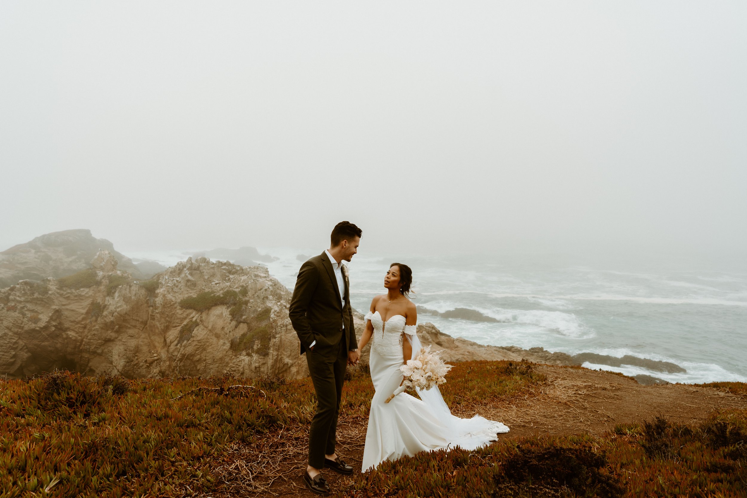 Best Place to Elope in California | Big Sur | Big Sur Elopement Photographer | California Elopement Photographer | Elopement Tips | Big Sur Elopement | Coastal Elopement 