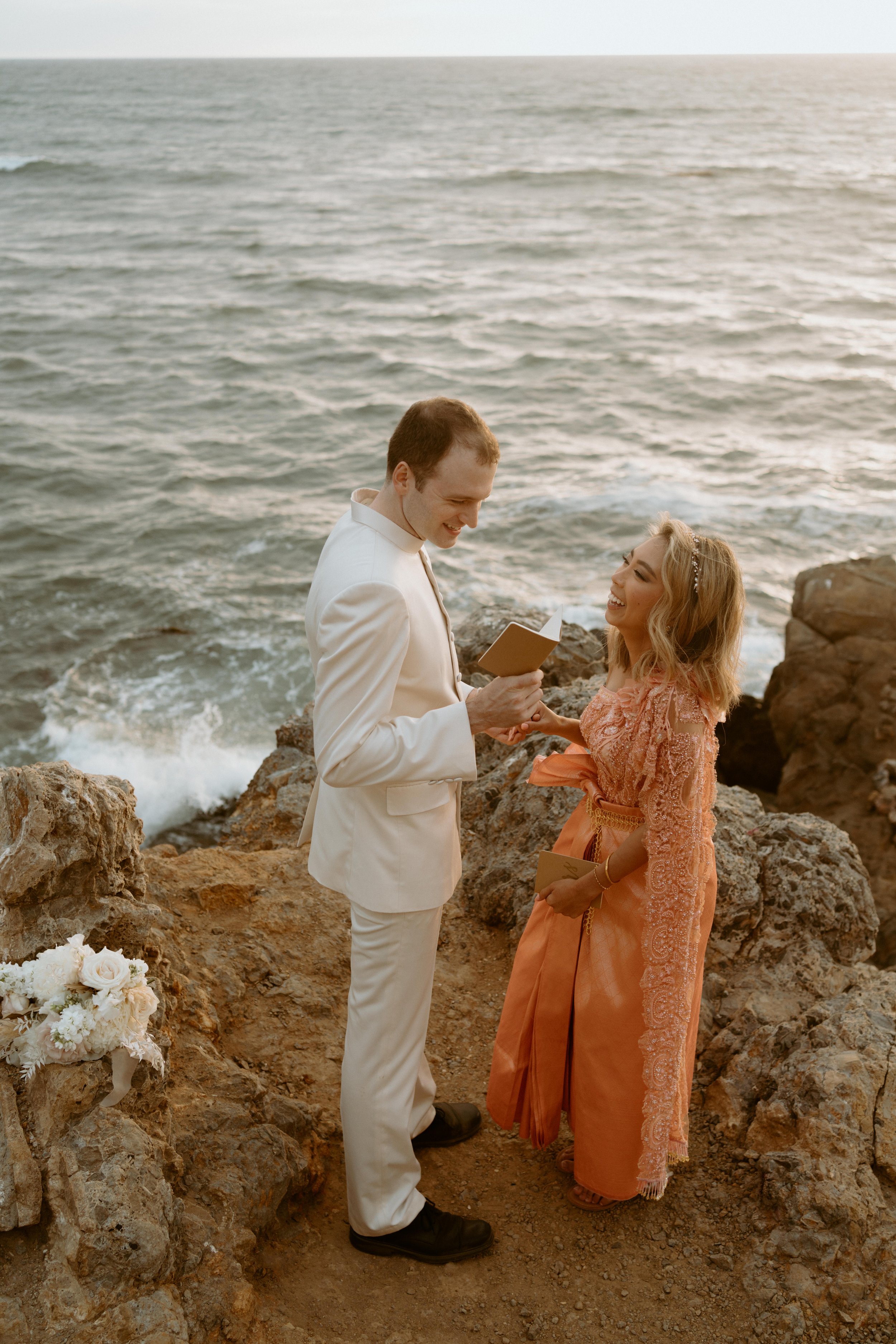 Destination Vow Renewal at Coastal Location | A guide to vow renewals from an elopement photographer