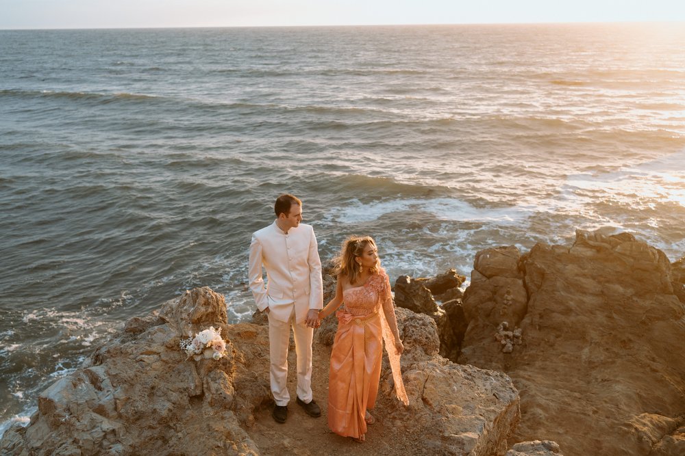 Destination Vow Renewal at Coastal Location | A guide to vow renewals from an elopement photographer