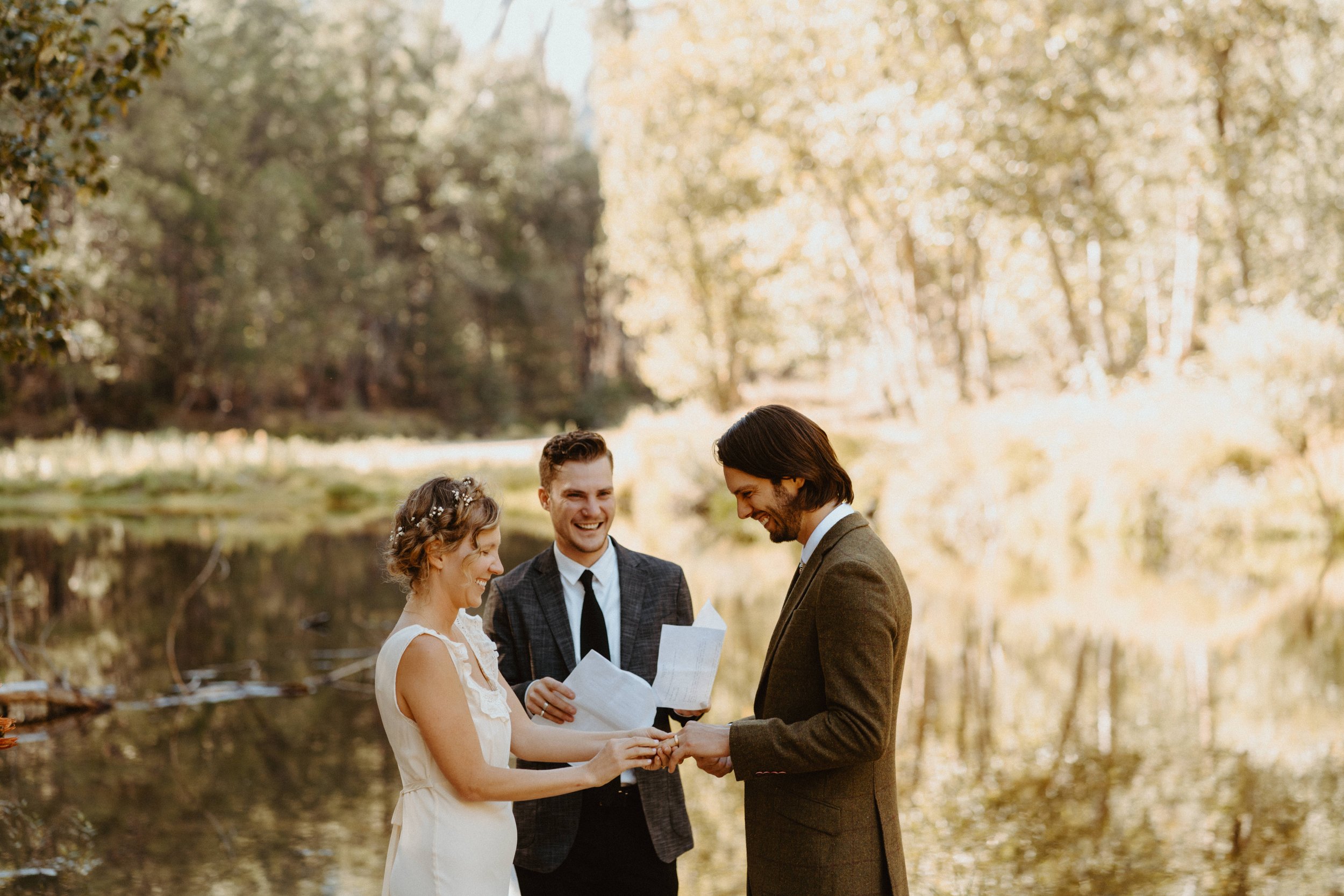 molly-dylan-yosemite-wedding-carrie-rogers-photography-358.jpg