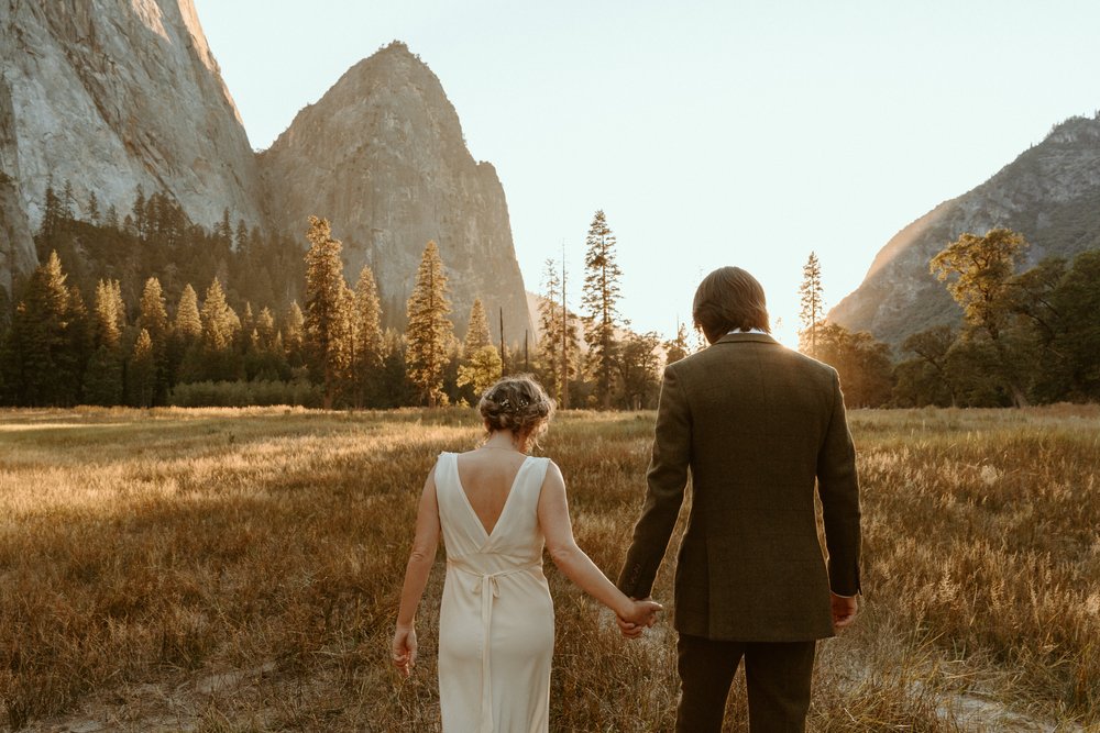 Yosemite Valley Intimate Wedding | Carrie Rogers Photography