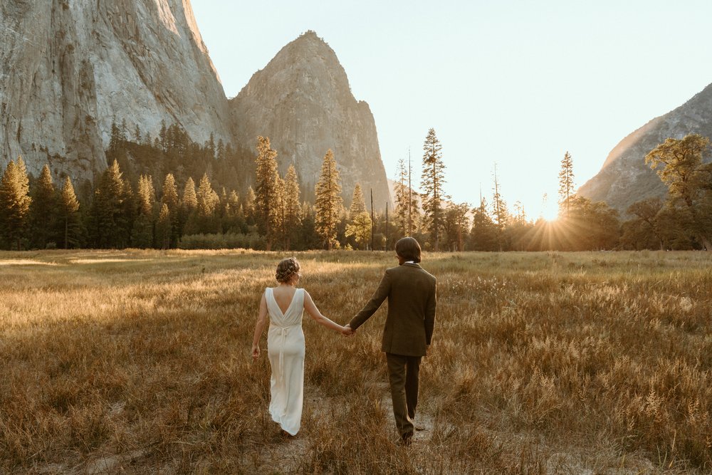 Yosemite Valley Intimate Wedding | Carrie Rogers Photography