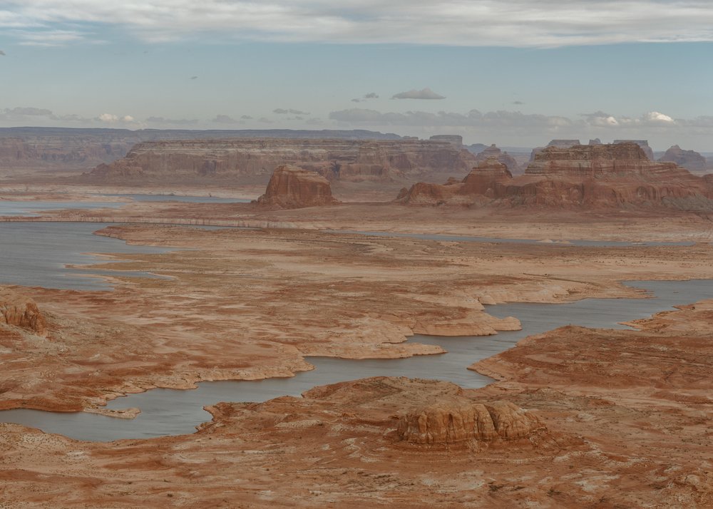 An adventurous Lake Powell elopement at Alstrom Point. Big Water, Utah