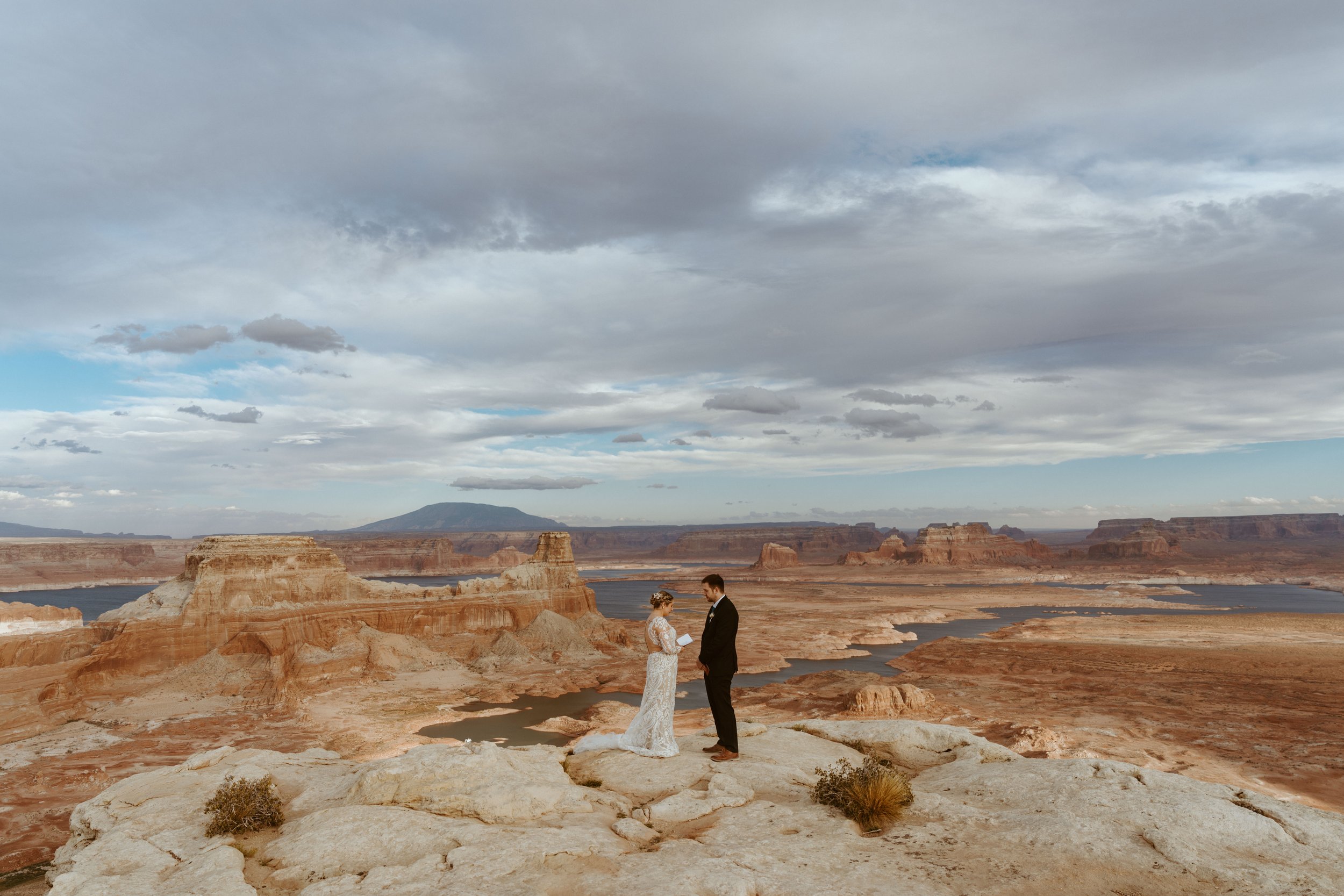 An adventurous Lake Powell Elopement at Alstrom Point