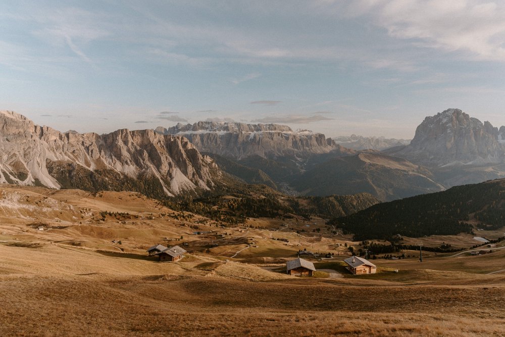 How to Elope in the Dolomites of Italy | Destination Elopement Photographer | Dolomites Elopement Guide 