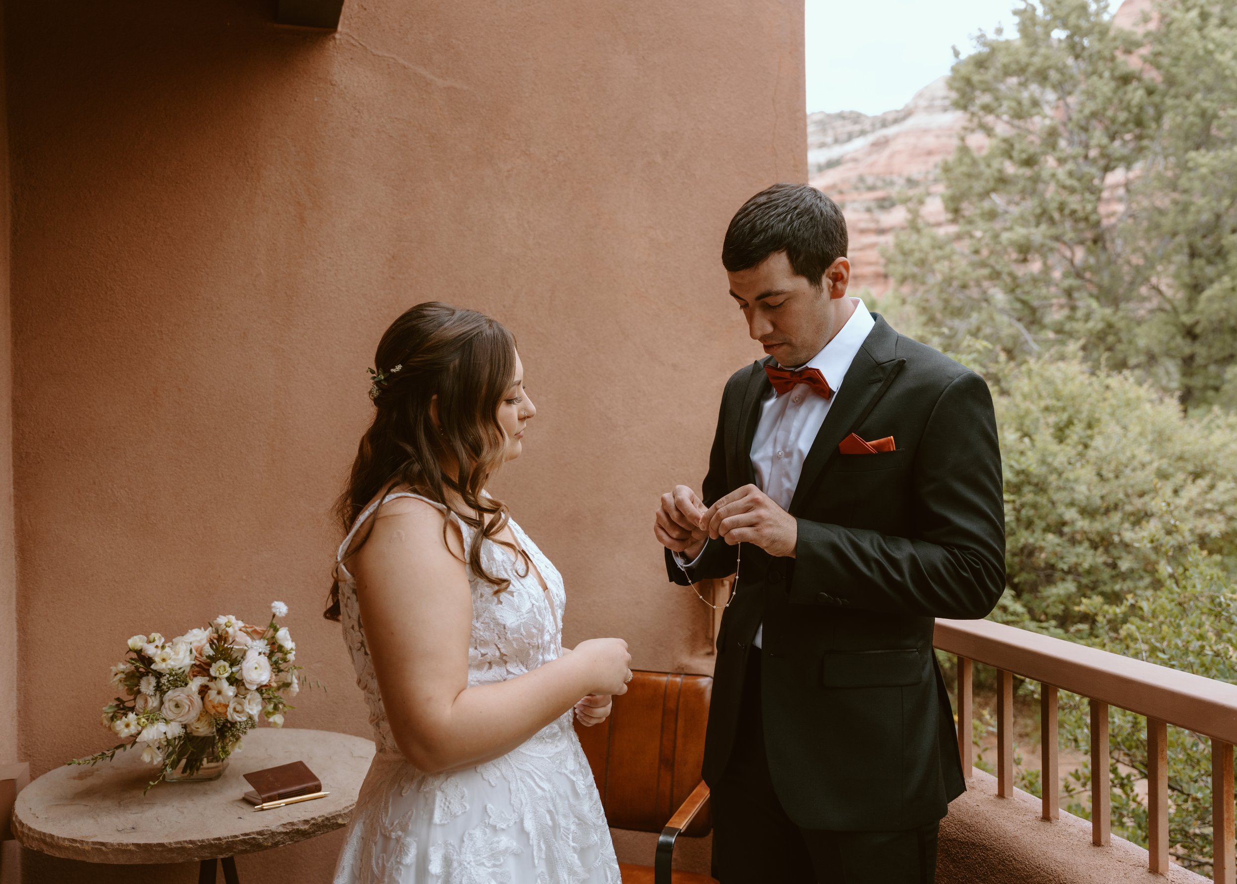 Sedona, Arizona Jeep Elopement | Enchantment Resort