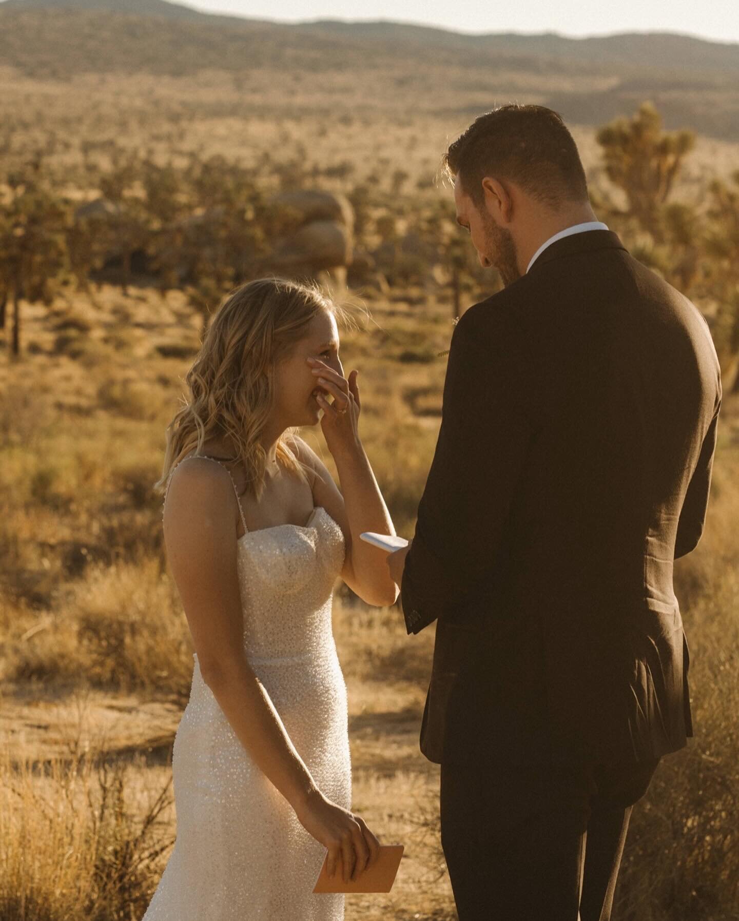 a beautiful evening in Joshua Tree for Cassie and Zach&rsquo;s elopement day &hearts;✨