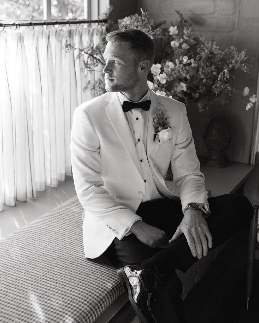 Noelle and Matt&rsquo;s intimate wedding day on the California coast ✨