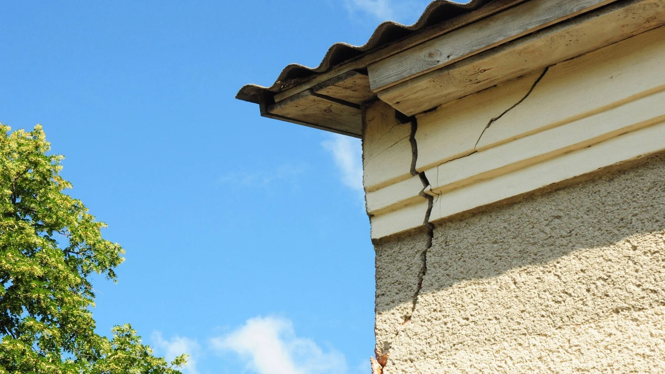 Foundation Crack: Sellable As Is?