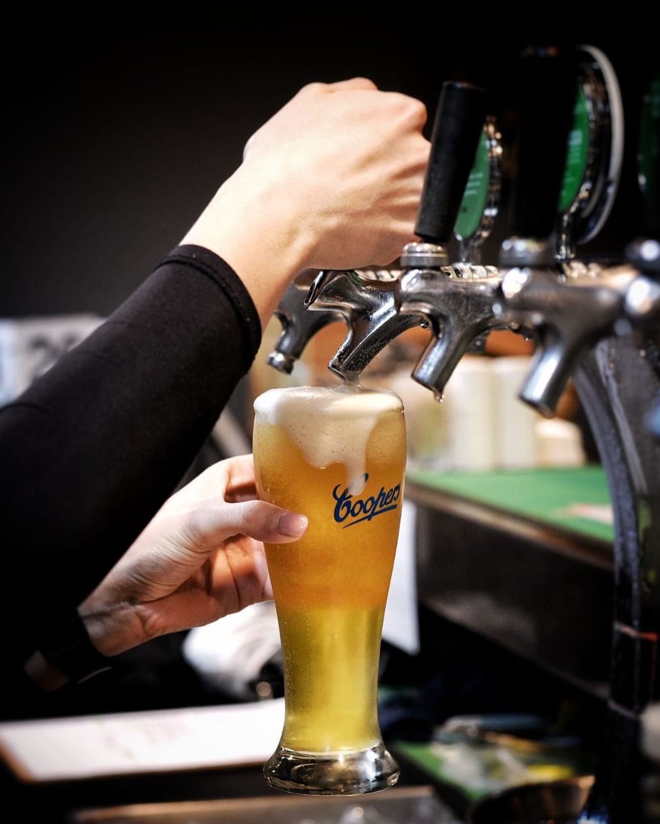 BEER O&rsquo;CLOCK! 🍻

Join us at The Wakefield Hotel:
76 Wakefield Street, Adelaide 5000

☎️ 0449 976 765
📧 bookings@thewakefieldhotel.com