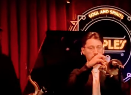 VIDEOS Richard Howell Sudden Changes at Mr. Tipples