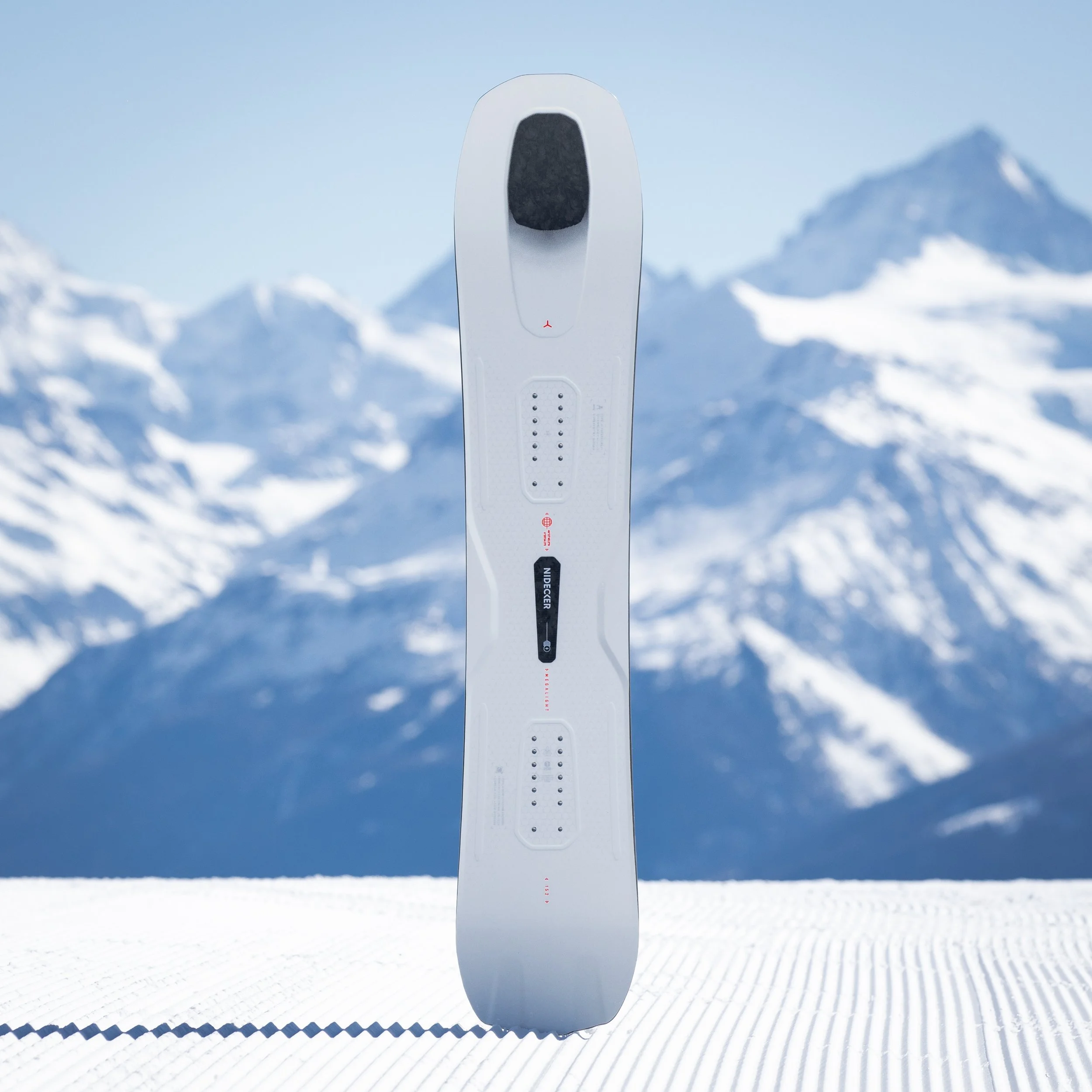 Nidecker-Snowboards-MegaLite-2024-2025-Snow-3.jpg