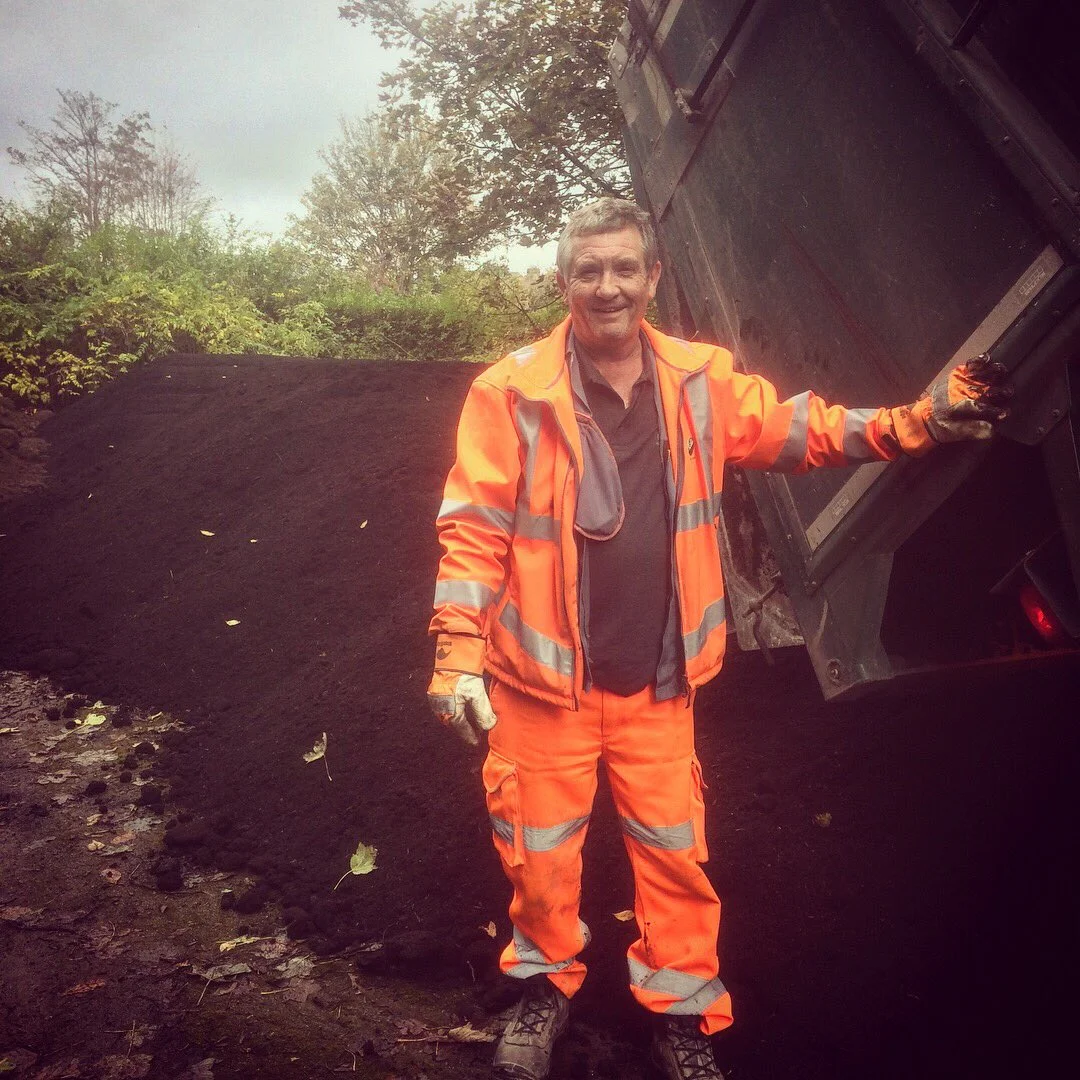 200 Tonnes