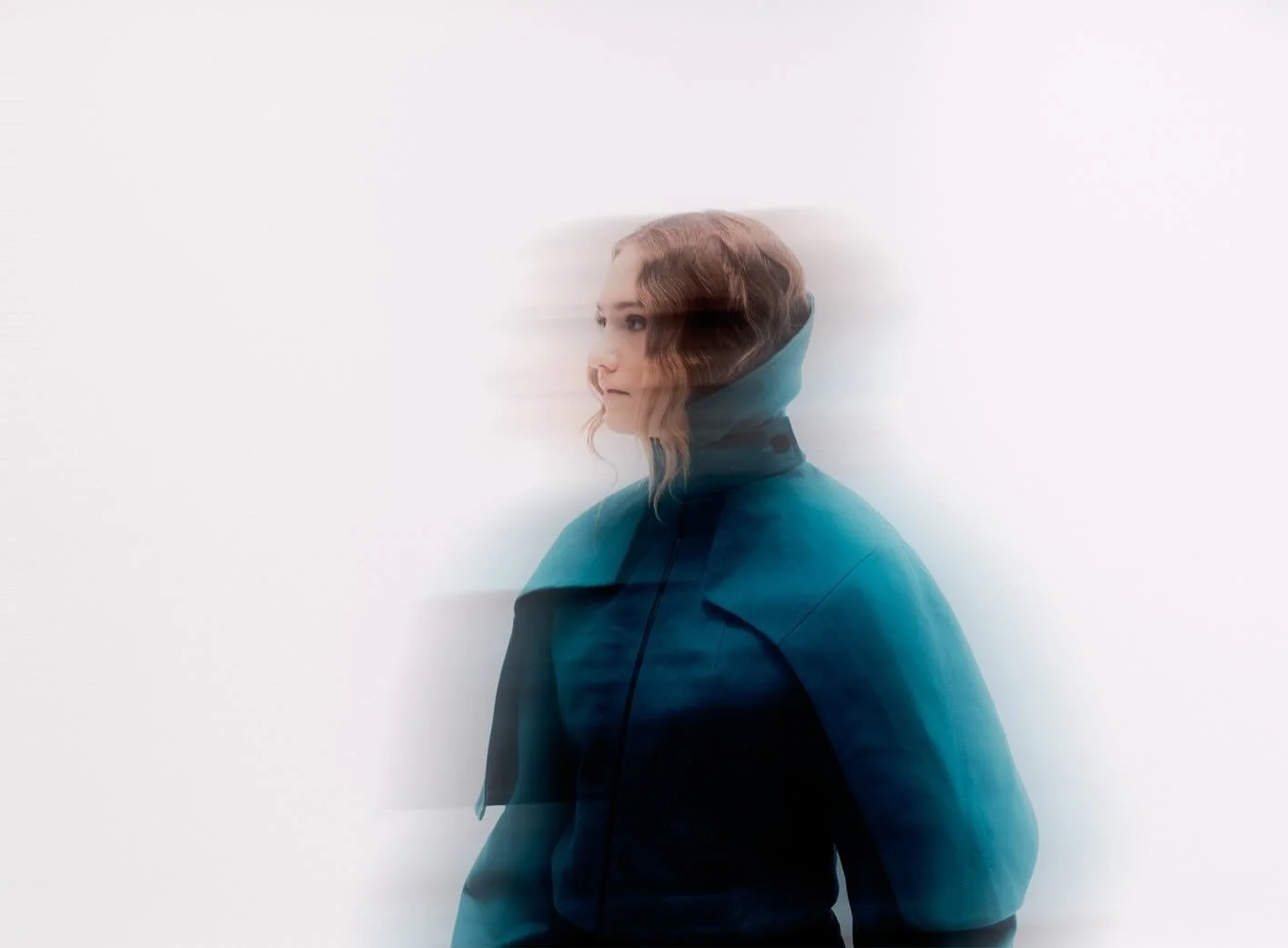 @zoeclauzure pour son nouveau single &laquo;&nbsp;Balance&nbsp;&raquo; 🤍
@parlophonefr ✨