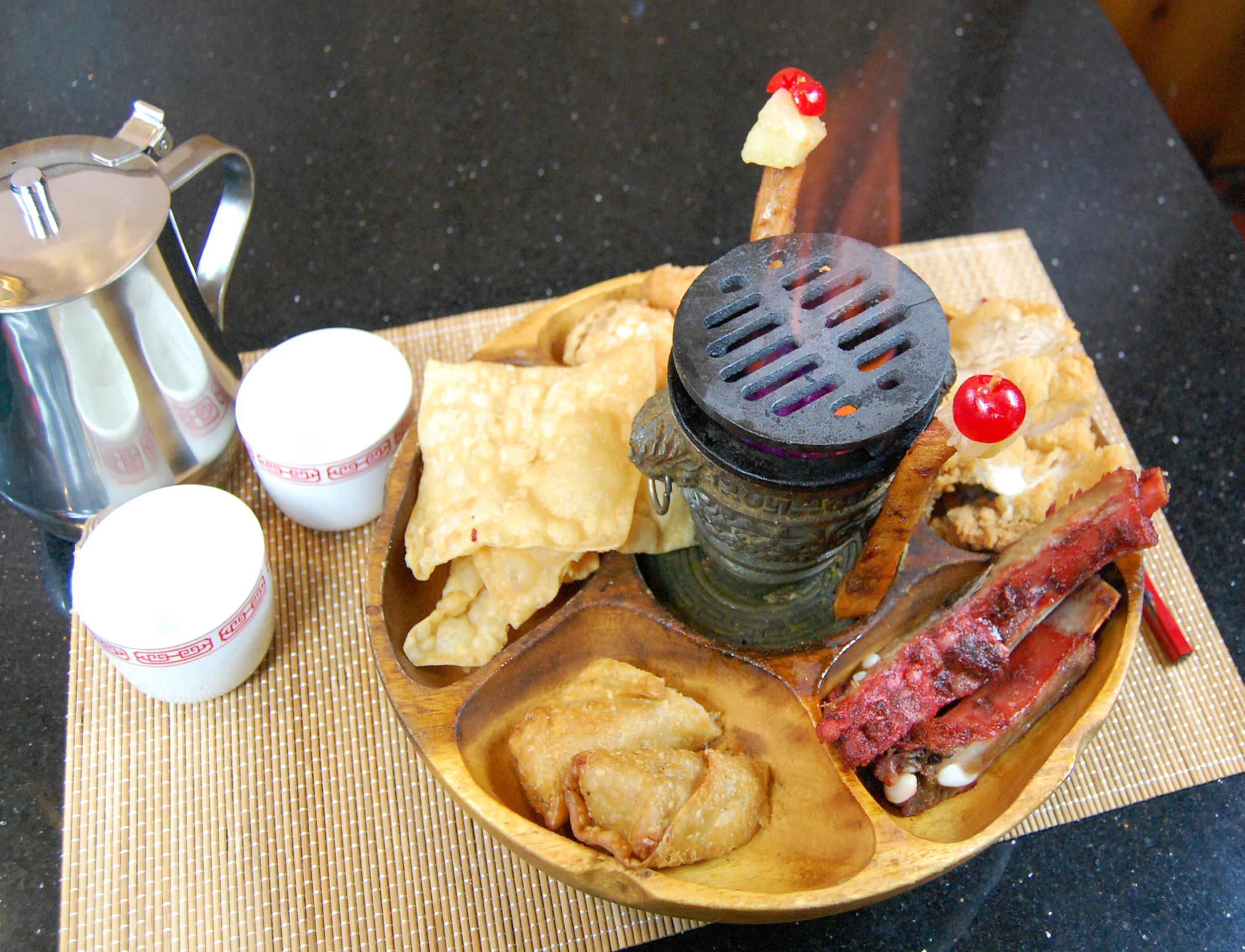 DSC_0592 PuPu Platter.JPG