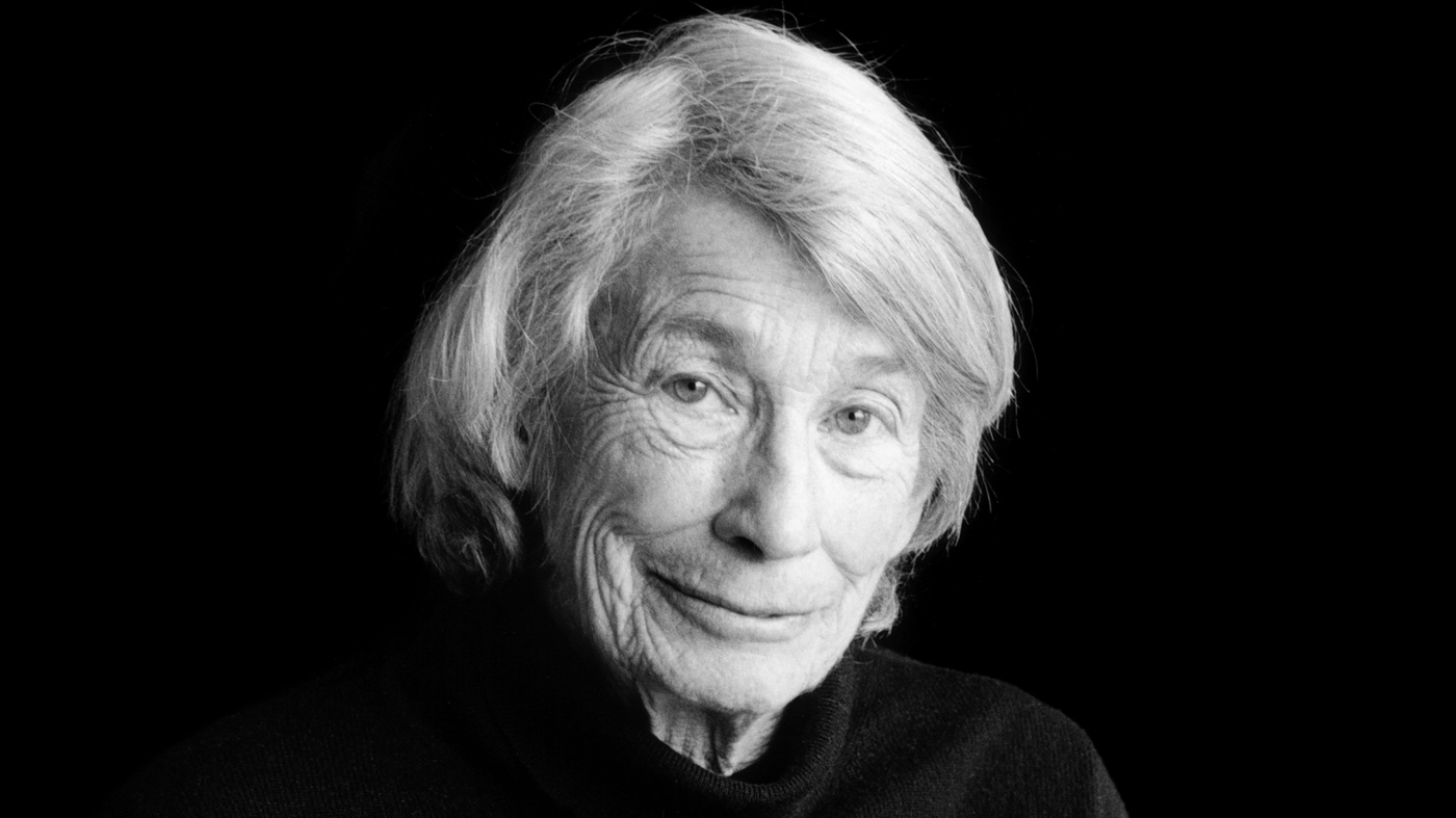 mary-oliver-c-mariana-cook-2012-1-_wide-0fbe22ff99d3b41b7e18d734fbbaabd4d88bdfaa.jpg