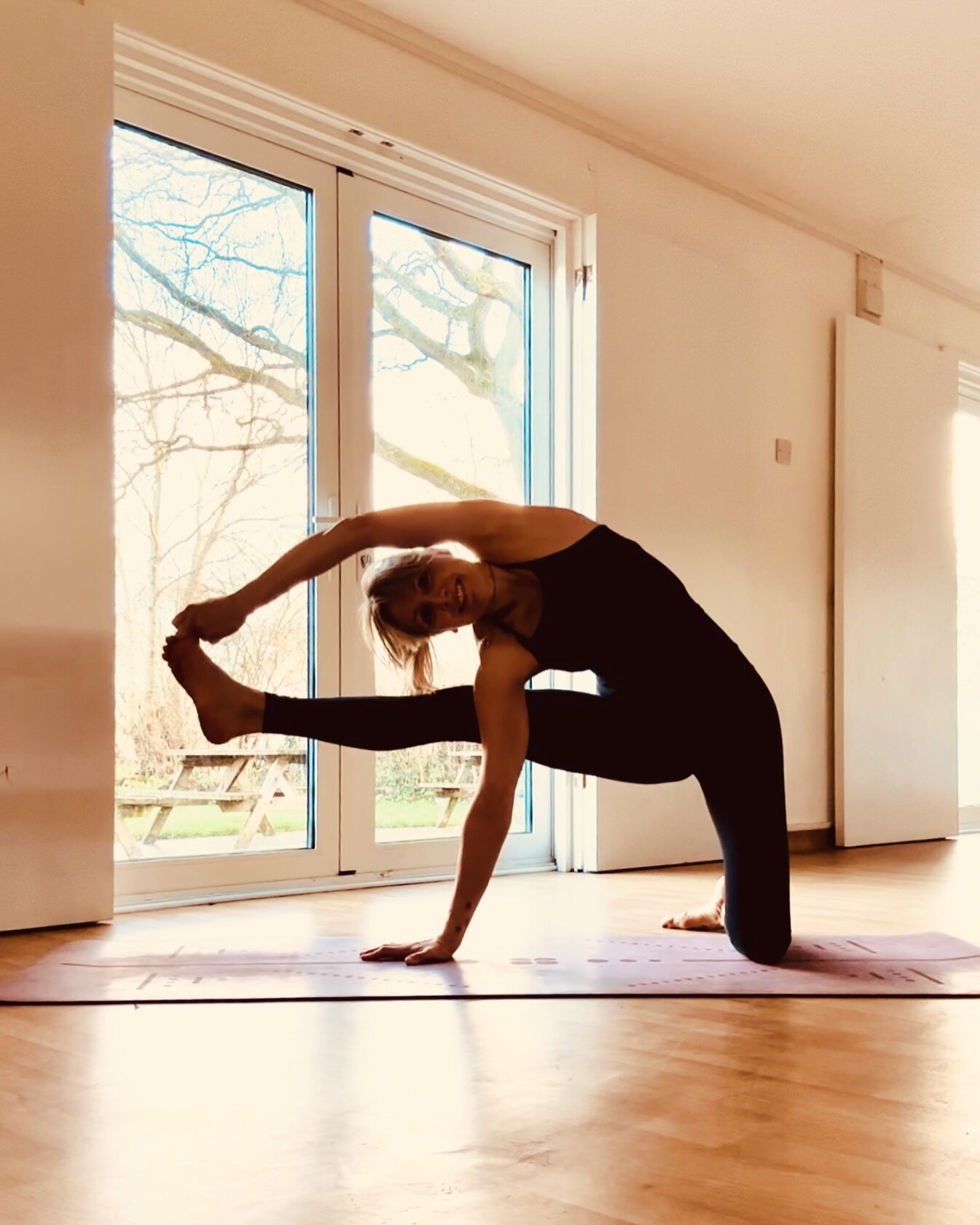 &ldquo;It&rsquo;s like an evolution&rdquo;&hellip;.. 💕 Feedback&hellip;

As well as I think I can read a room, as a yoga teacher I know I&rsquo;m not alone in wondering at times how students feel during practice: 
are they enjoying it? hating it? 
a