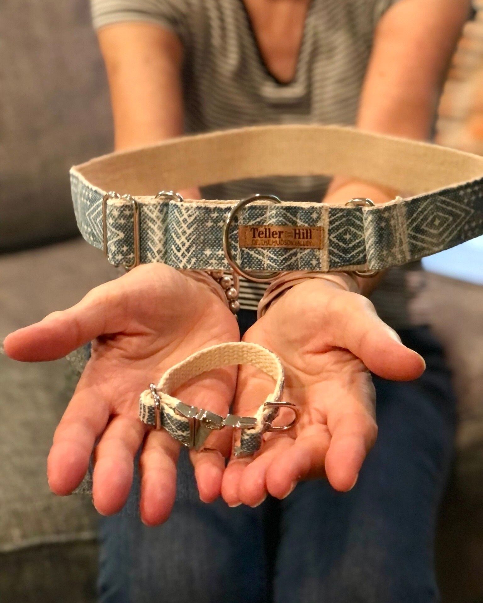 Whether big or small, Teller Hill does it all! Today is the LAST DAY to order your personalized gifts to get them by Christmas so don't delay! Link in bio to order and get your perfect fit! 
.
.
#tellerhill #etsy #dogcollars #handmade #hempdogcollar 