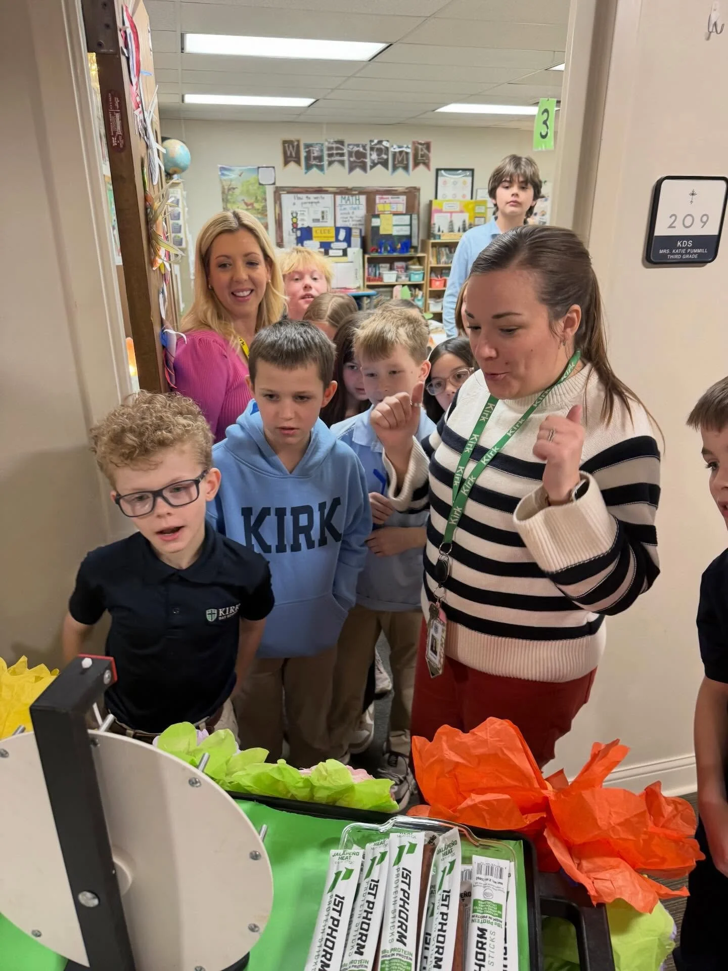 Teacher Appreciation Week has been in full bloom! We are grateful to our amazing parents and KPA for the thoughtful donations, treats, and surprises that made our teachers feel extra special all week long.
