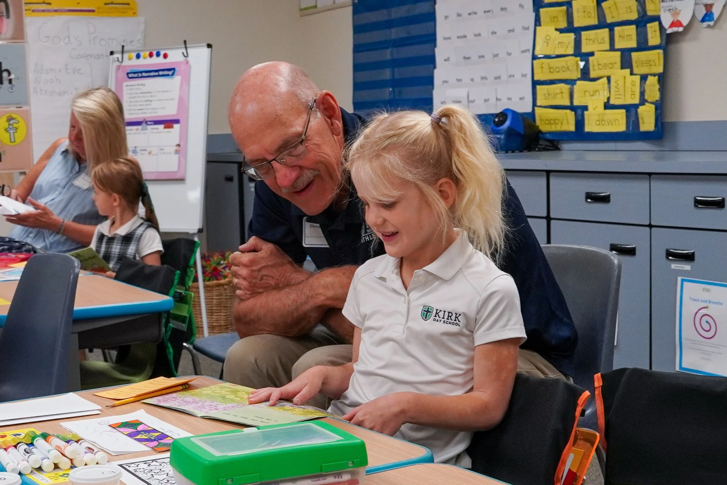 We had a wonderful Grandparents Day last Friday! We loved welcoming nearly 400 grandparents and special guests to KDS for a memorable morning together. Thank you to everyone who joined us!