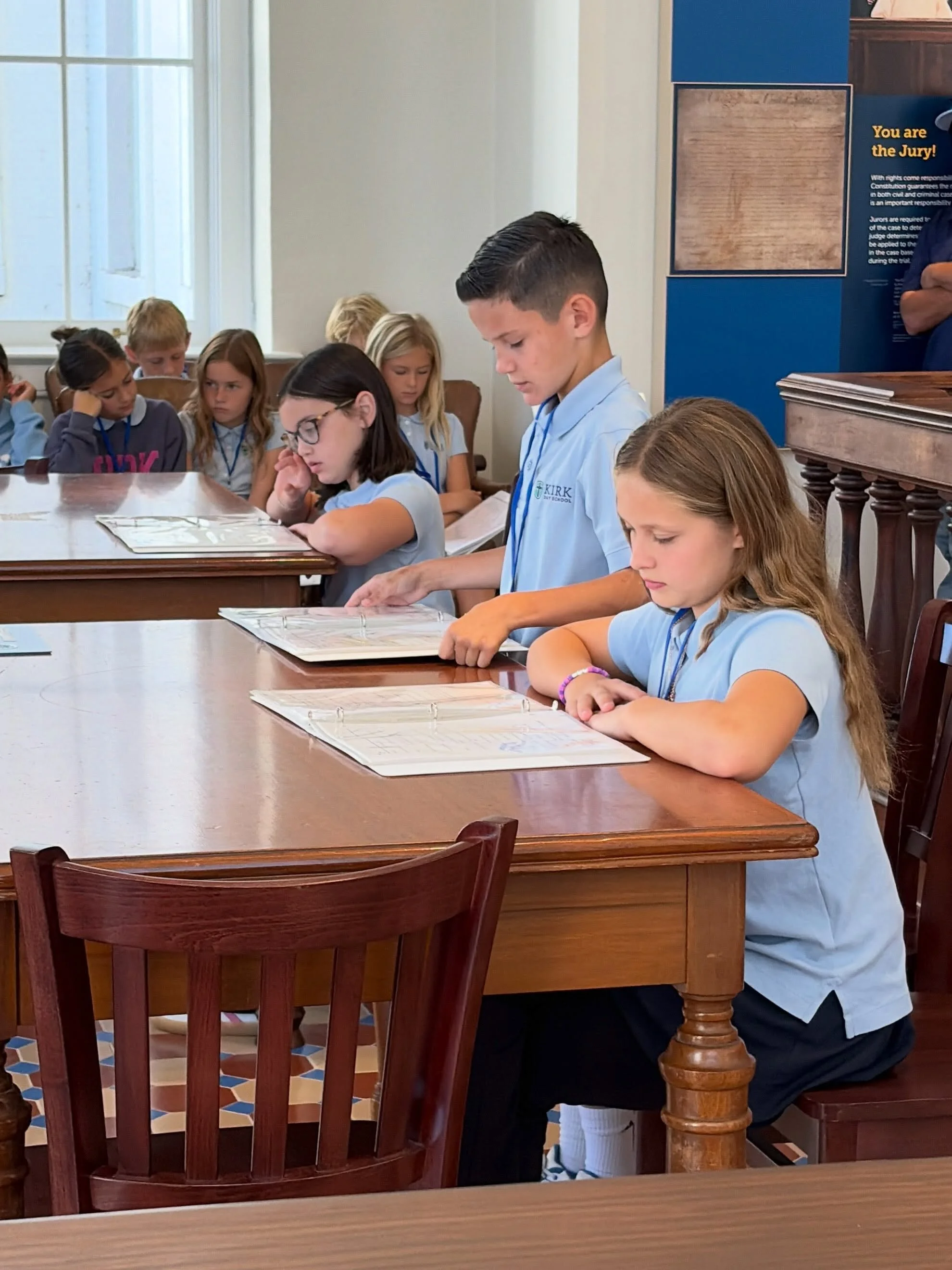 Fourth grade headed downtown to the Old Courthouse and the Arch museum for their field trip after studying Missouri history in the classroom. The students were also excited to participate in a mock Bubble Gum Trial and learn about how our court syste