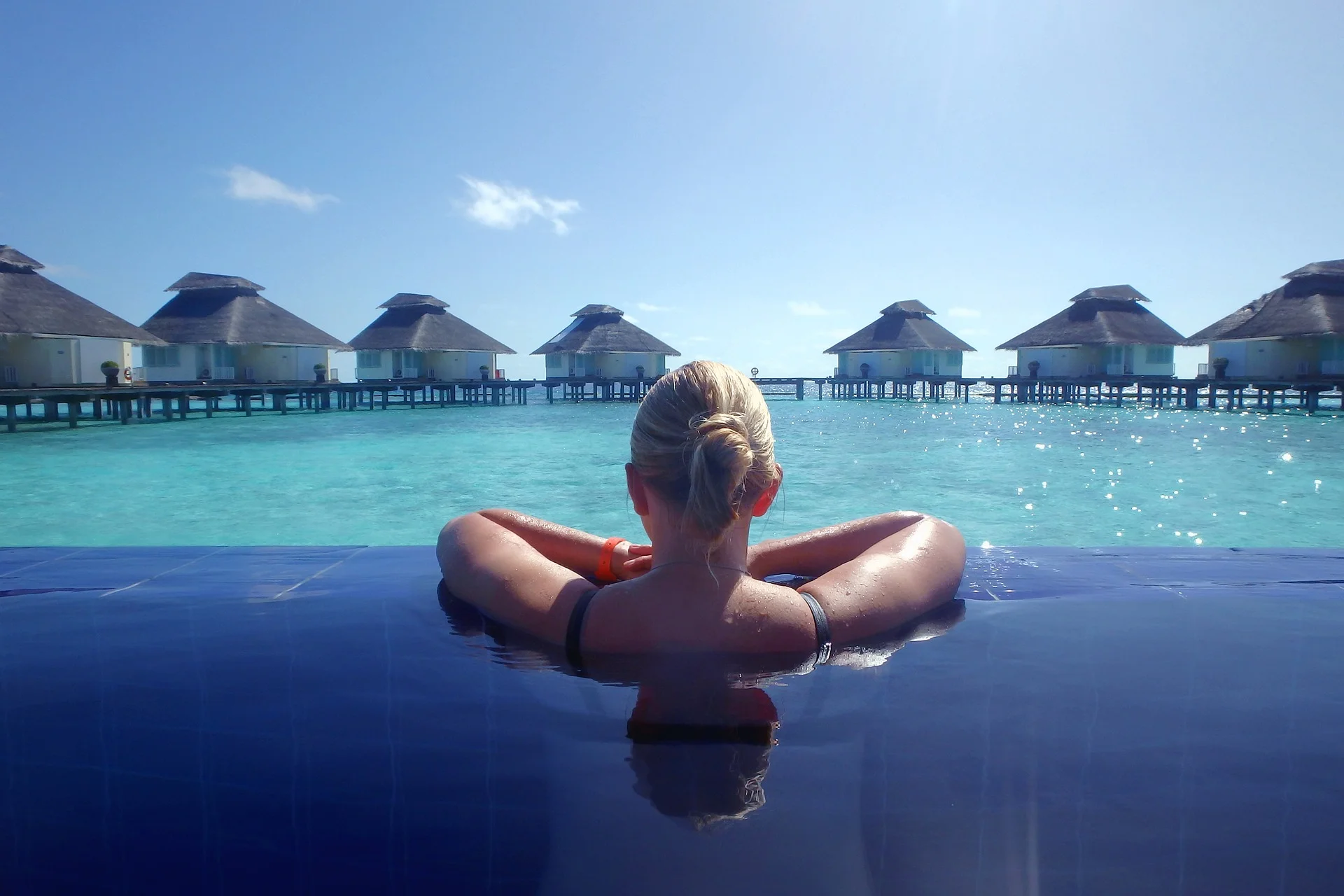 5 maldives villa.jpg