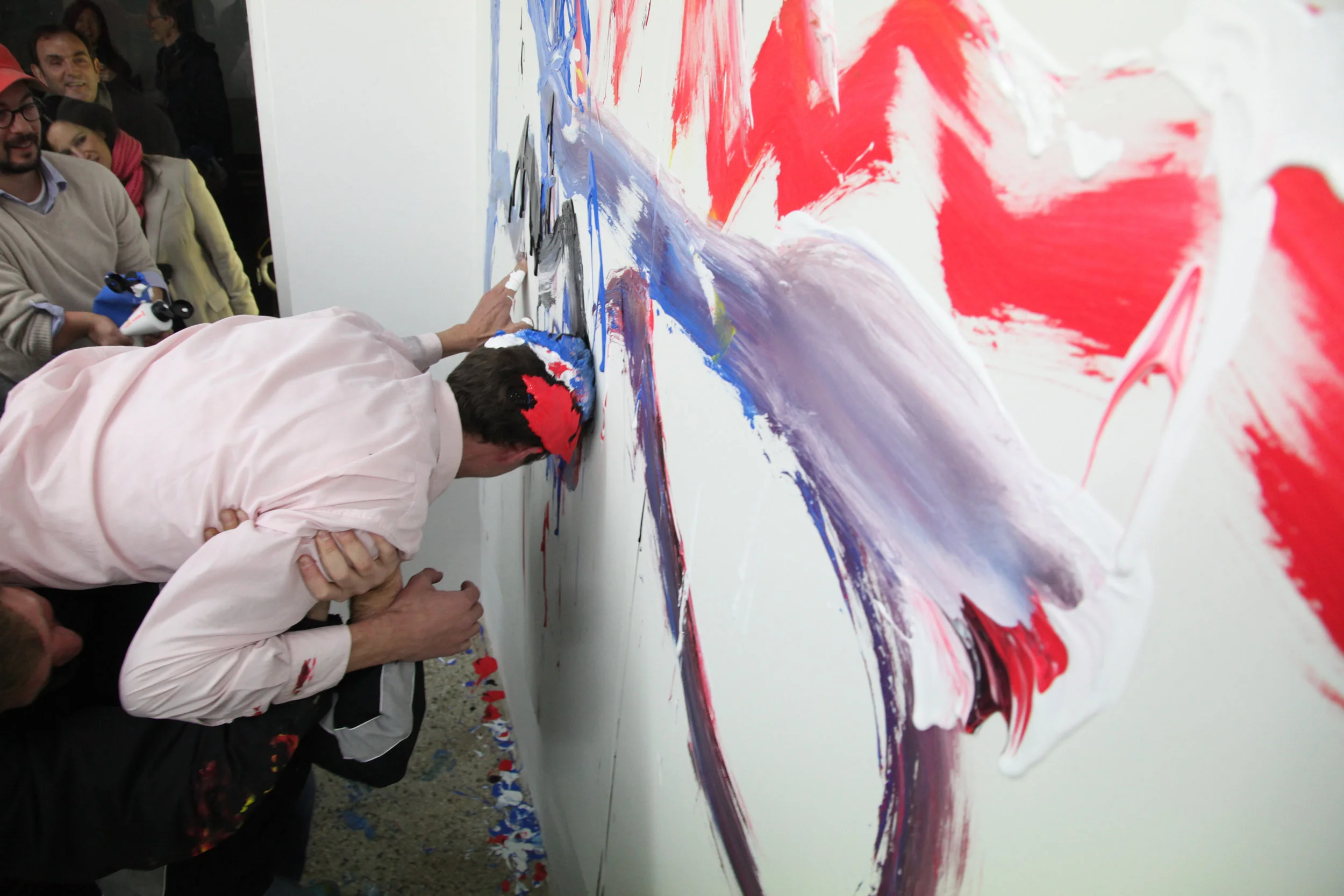 Christian Falsnaes, Existing Things  performance, COCO, Vienna, 2010 photos: eSel.at