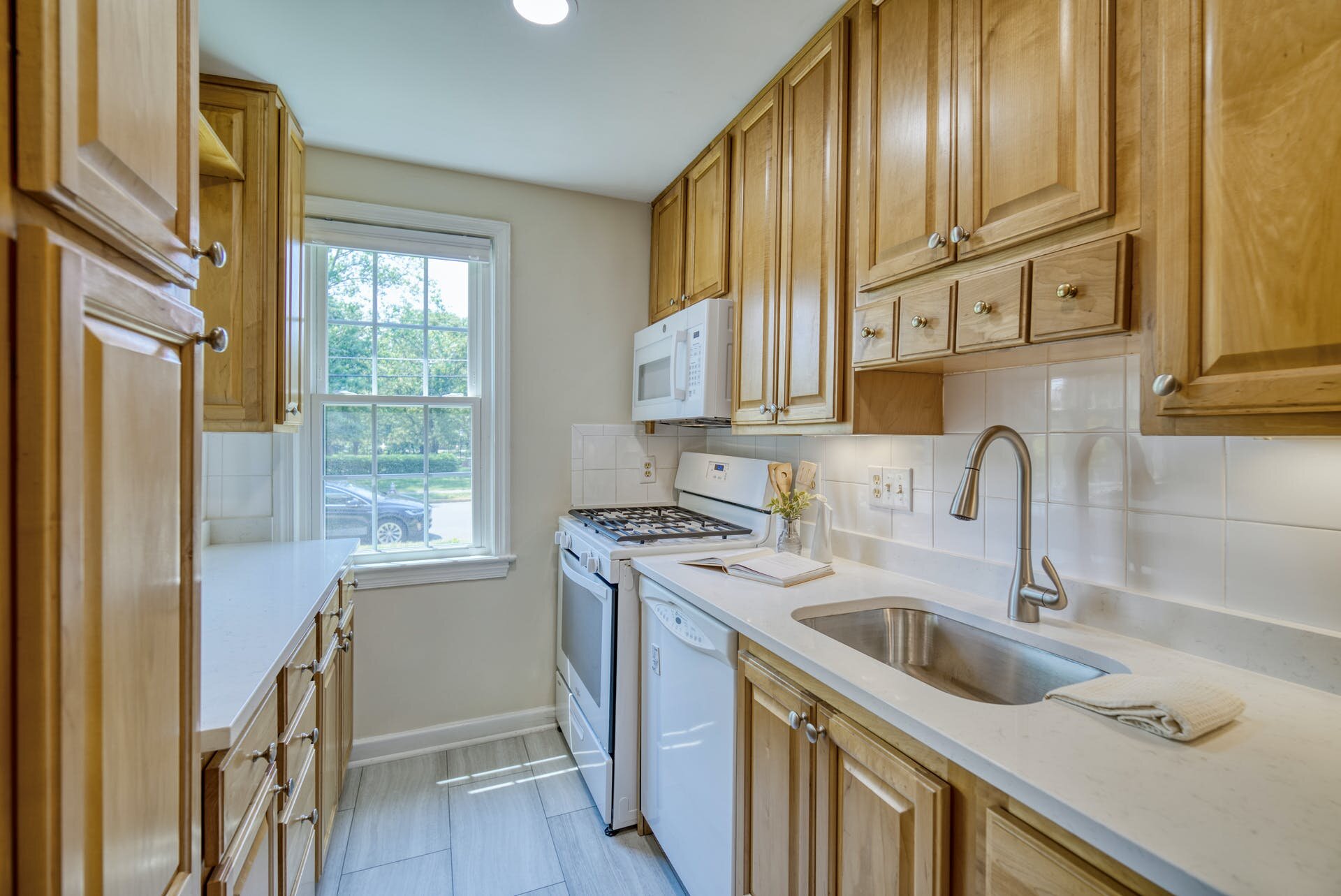 013-384398-13__6501 10th St, Unit A2_PL_GS_10245190.jpg