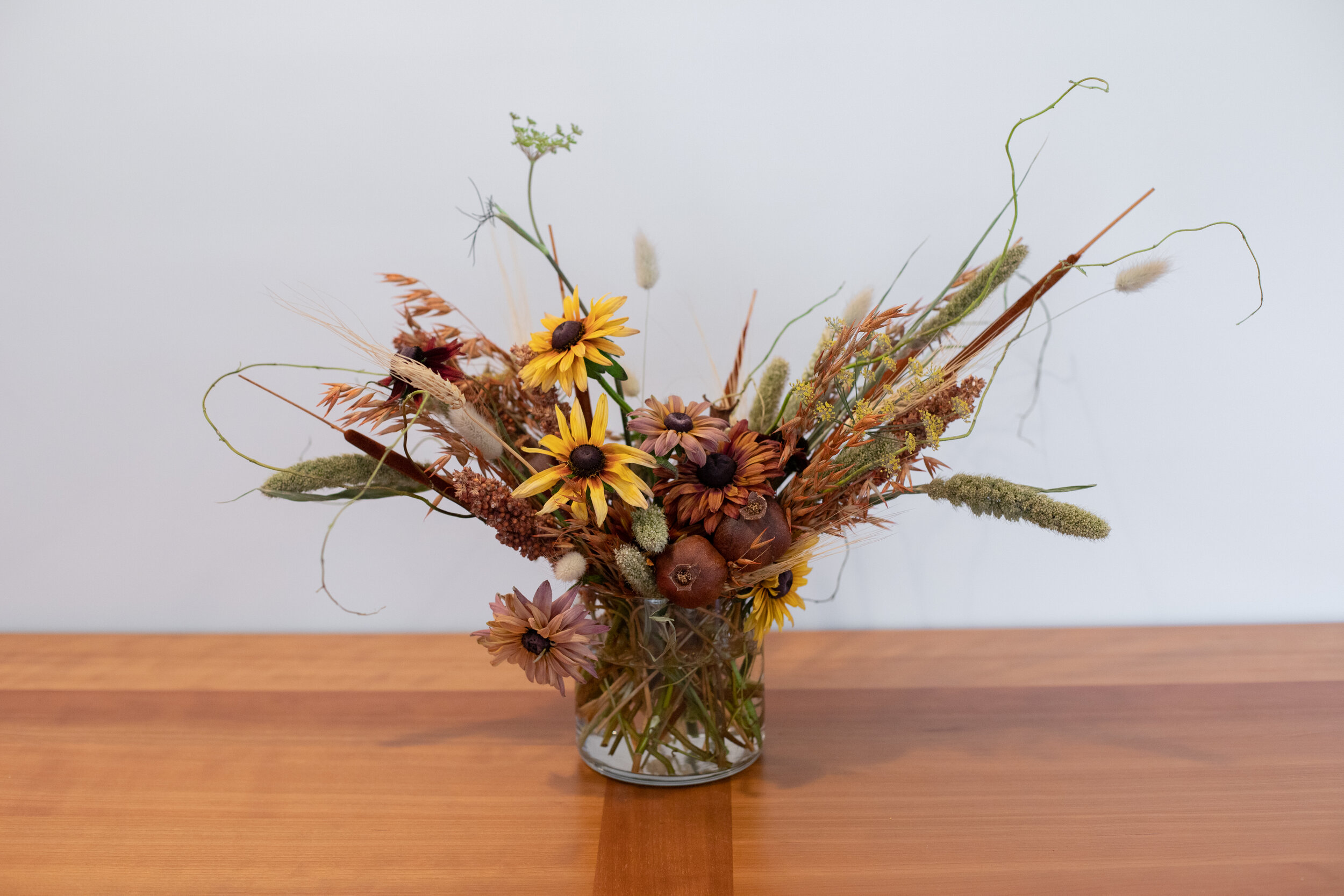 7 Easy Dried Natural Flower Home Arrangements to Make This Fall — Bindle &  Brass Trading Company