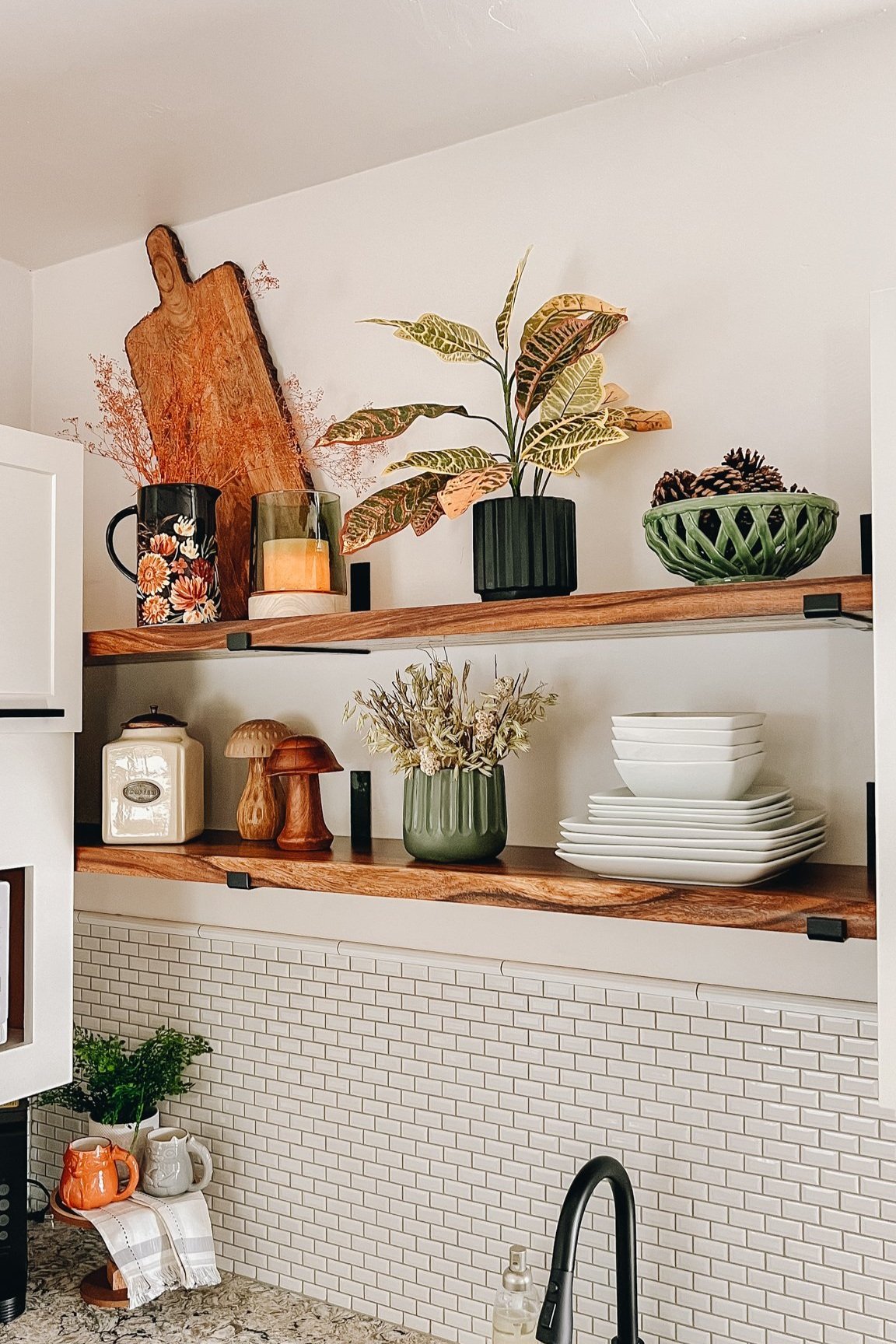 Create your own DIY floating shelves from home depot